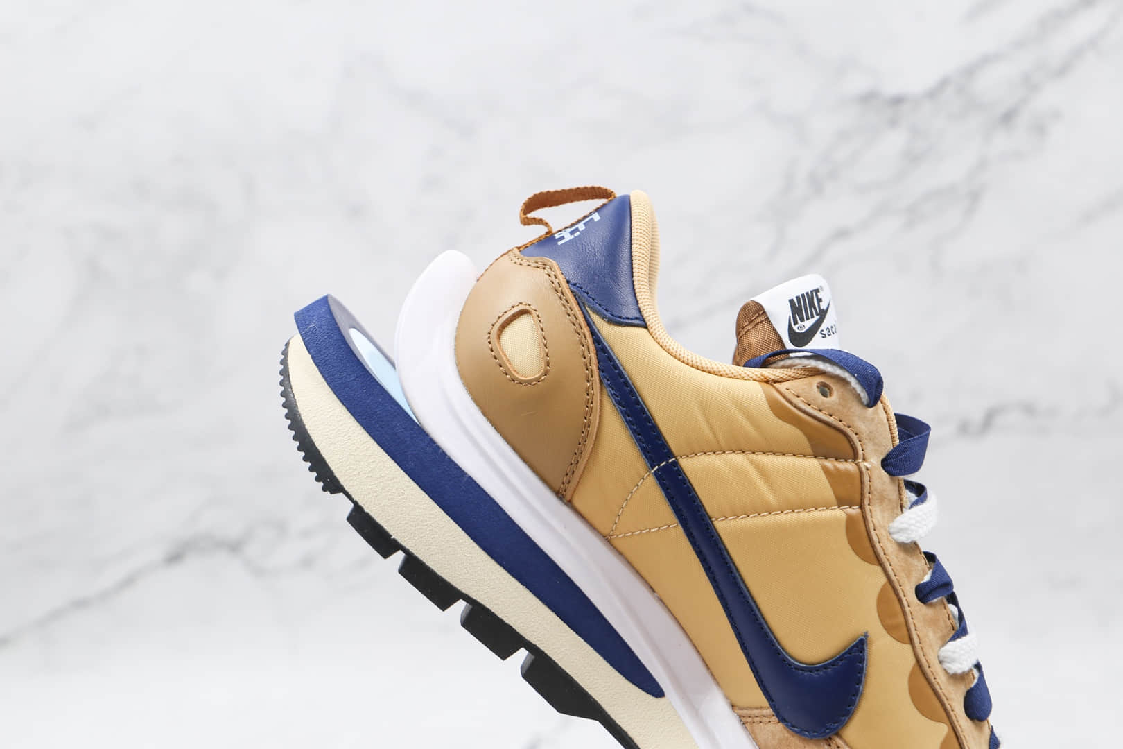 耐克Nike VaporWaffle x sacai联名款纯原版本华夫三代黄蓝色走秀鞋原楦头纸板打造 货号：DD1875-200