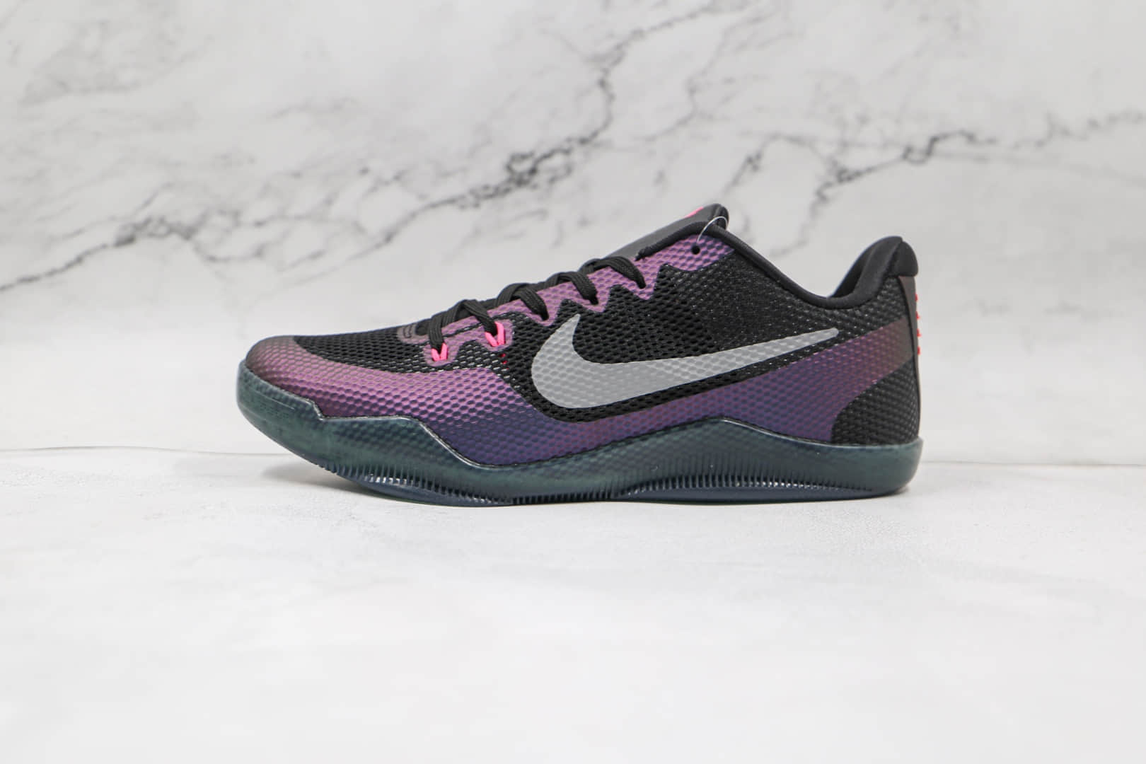 耐克Nike Kobe 11 EM Low Invisibility Cloak纯原版本科比11代3M黑紫色篮球鞋内置气垫支持实战 货号：836183-005