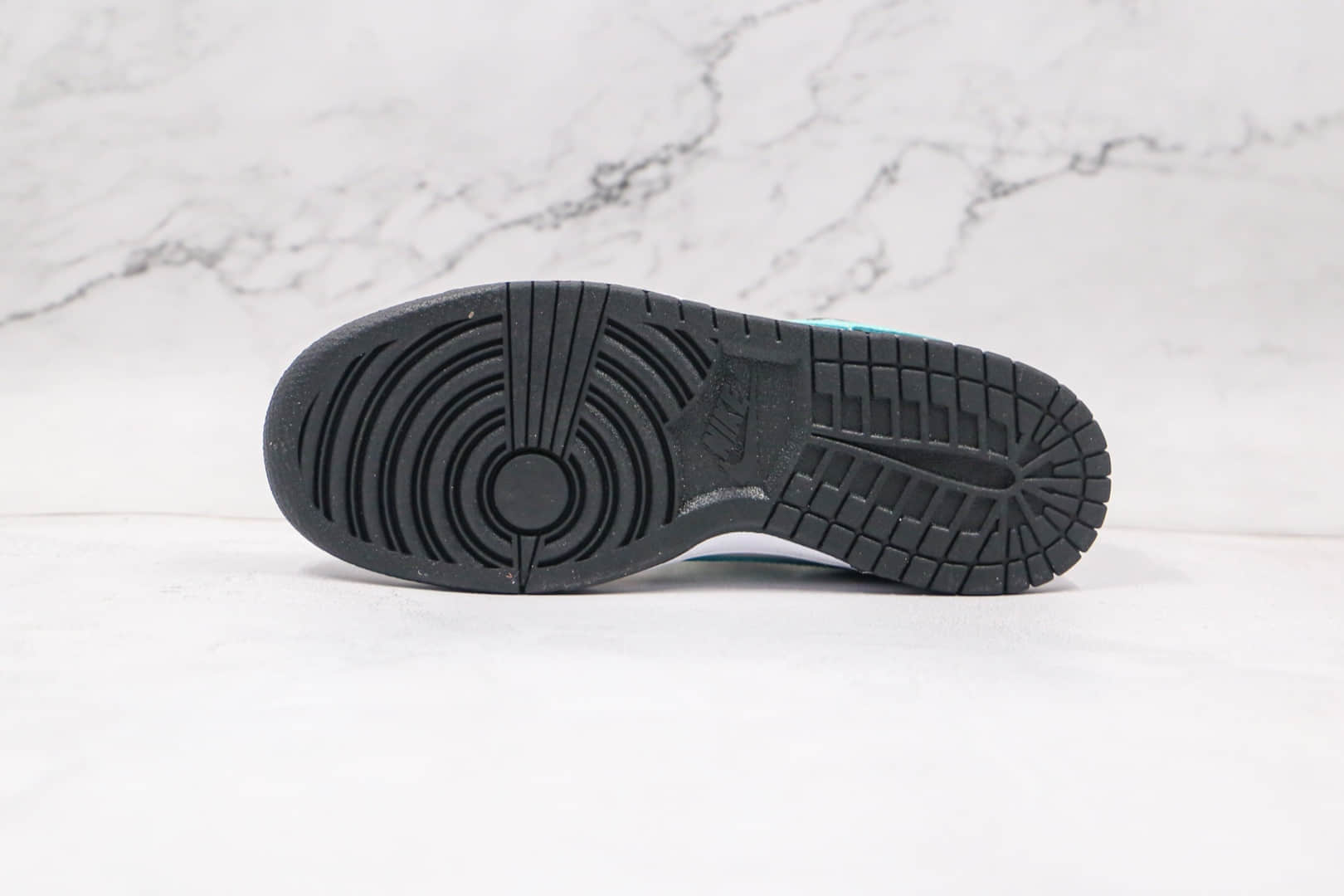 耐克Nike SB Dunk Low纯原版本低帮SB DUNK灰黑蓝色板鞋内置气垫 货号：CW1590-003