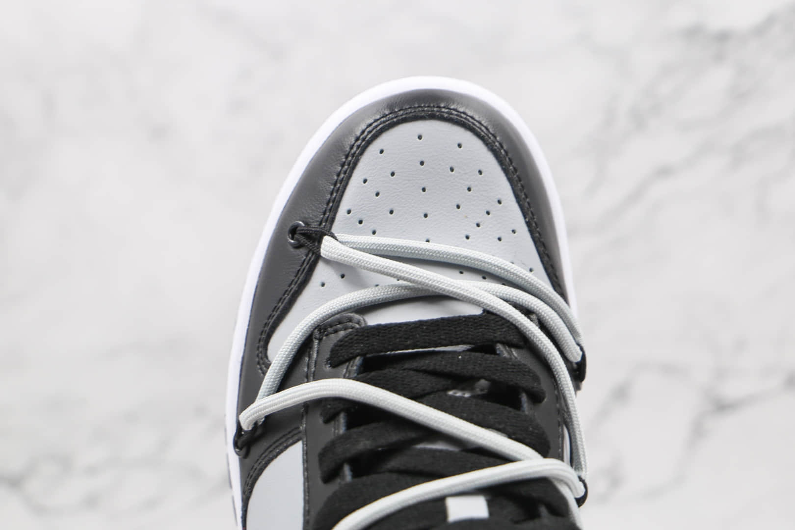 耐克Nike Dunk Low x Futura x OFF-WHITE纯原版本低帮OW DUNK黑灰色板鞋原楦头纸板打造原盒原标 货号：BQ6817-188