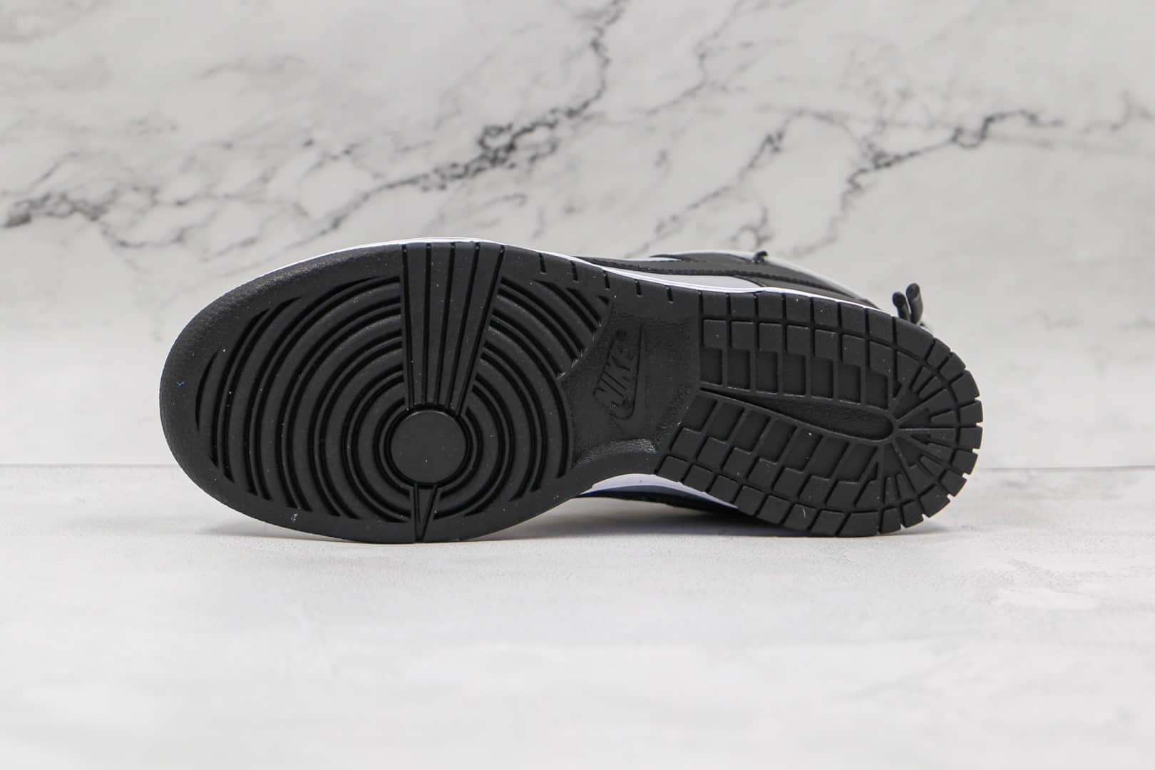 耐克Nike Dunk Low x Futura x OFF-WHITE纯原版本低帮OW DUNK黑灰色板鞋原楦头纸板打造原盒原标 货号：BQ6817-188