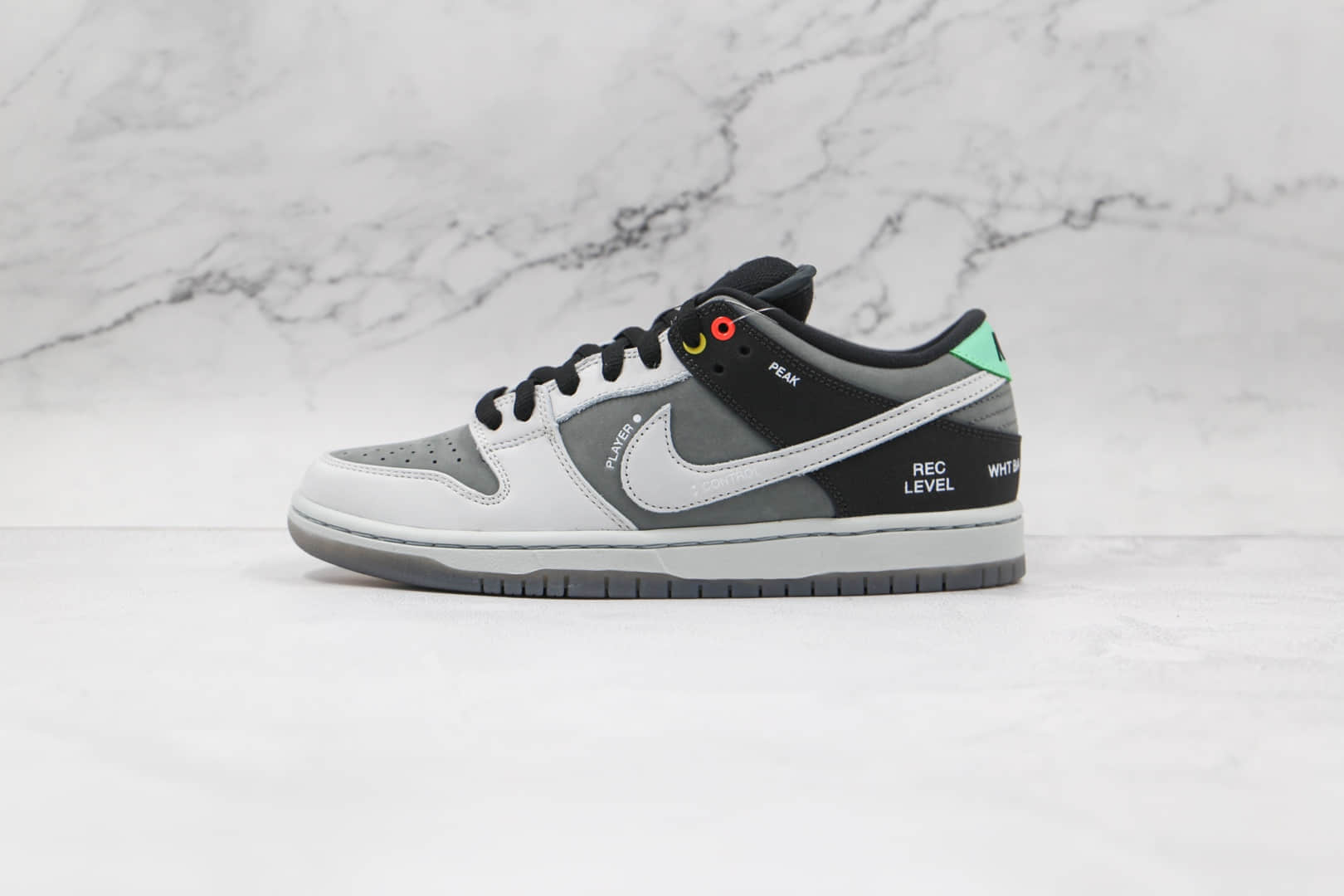 耐克Nike Dunk SB VX1000 Comcorder纯原版本低帮SB DUNK黑白灰摄像机配色板鞋内置气垫 货号：CV1659-001