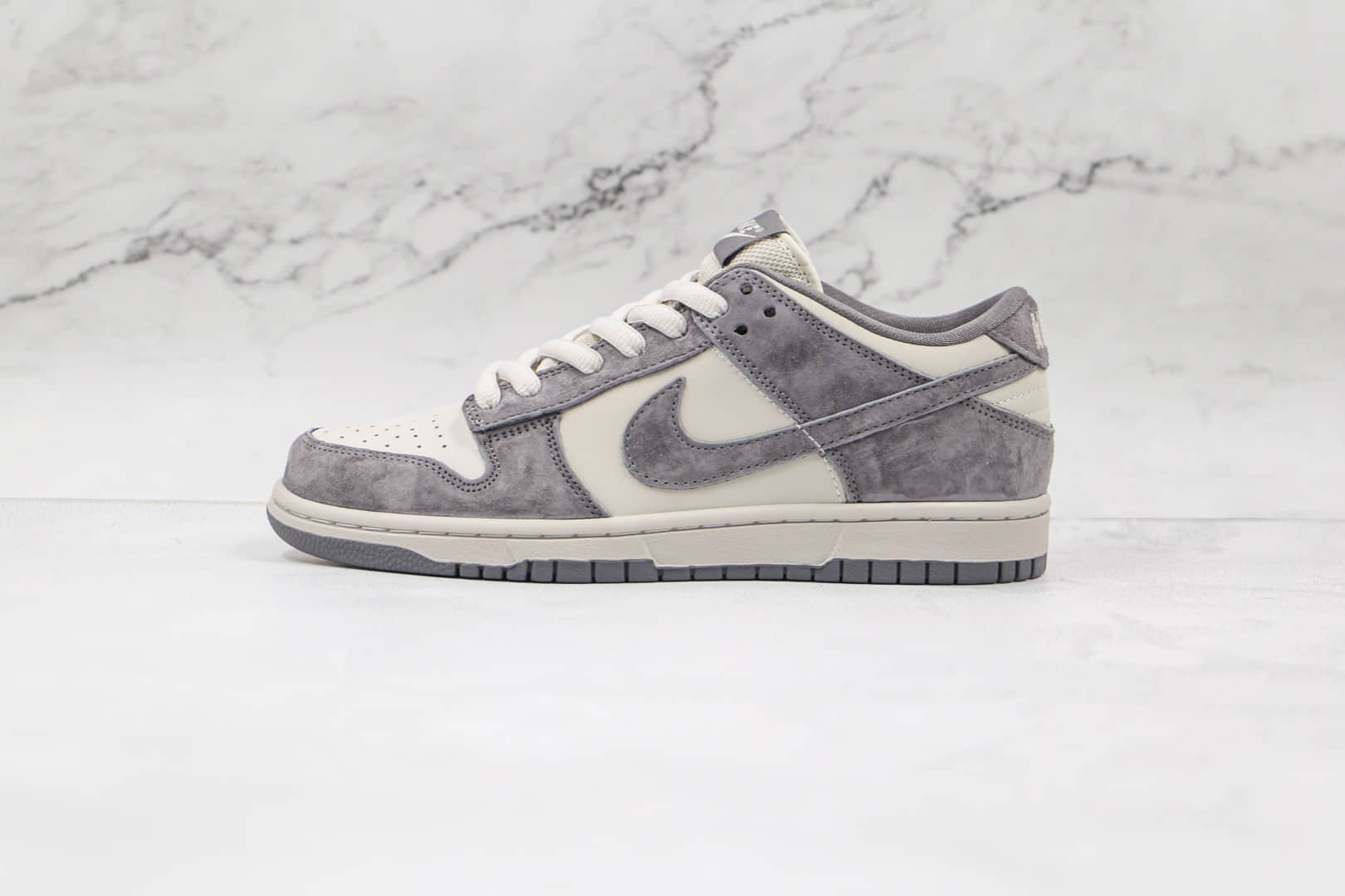 耐克NIKE SB ZOOM DUNK LOW PRO纯原版本低帮SB DUNK灰白麂皮板鞋内置Zoom气垫 货号：854866-002