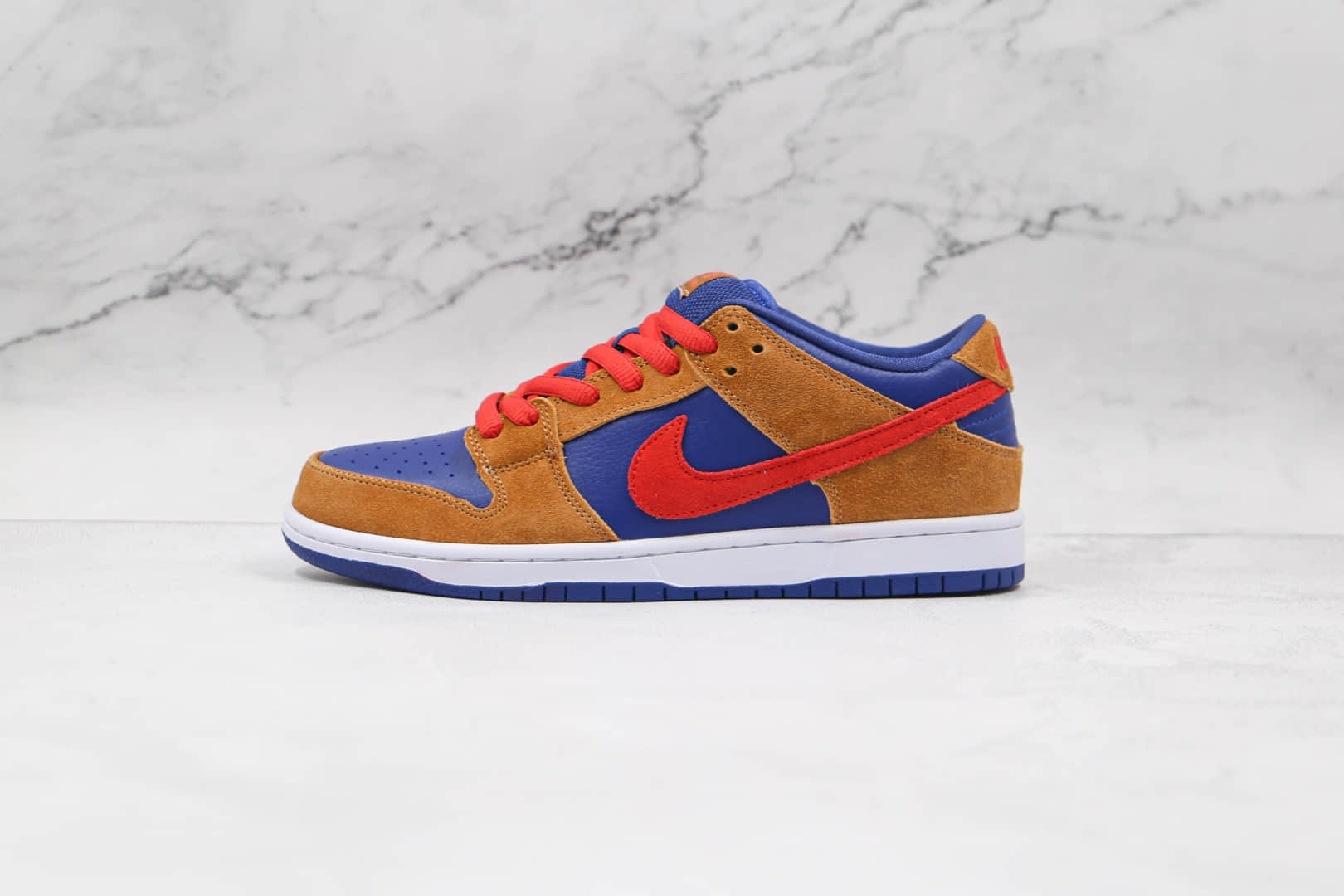 耐克NIKE SB DUNK HI DECON纯原版本低帮SB DUNK黄蓝红拼色板鞋内置气垫 货号：BQ6817-700