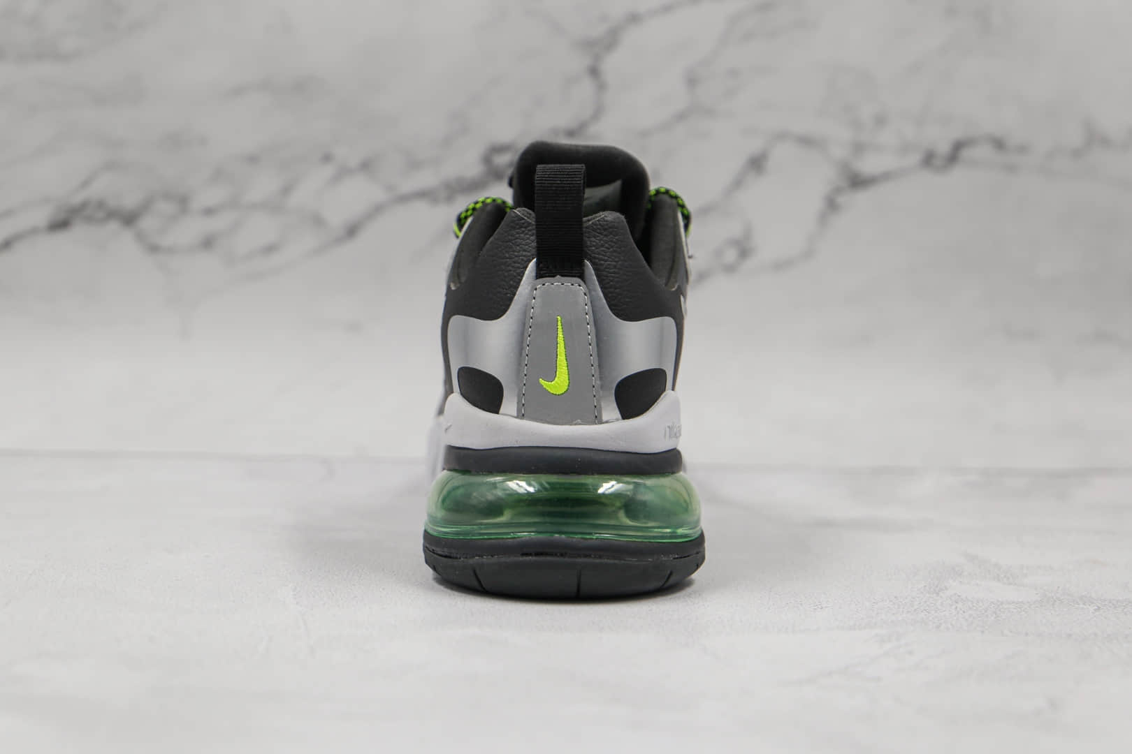 耐克Nike Air Max 270 React纯原版本半掌气垫Max270赛车系列黑绿银色内置真小潘气垫 货号：CT1647-001