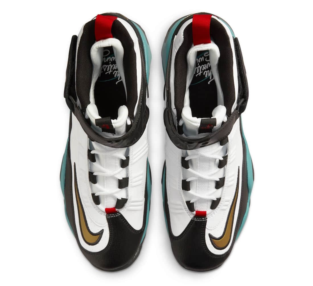 传奇棒球手Ken Griffey Jr.签名战靴Nike Air Griffey Max 1新配色曝光！