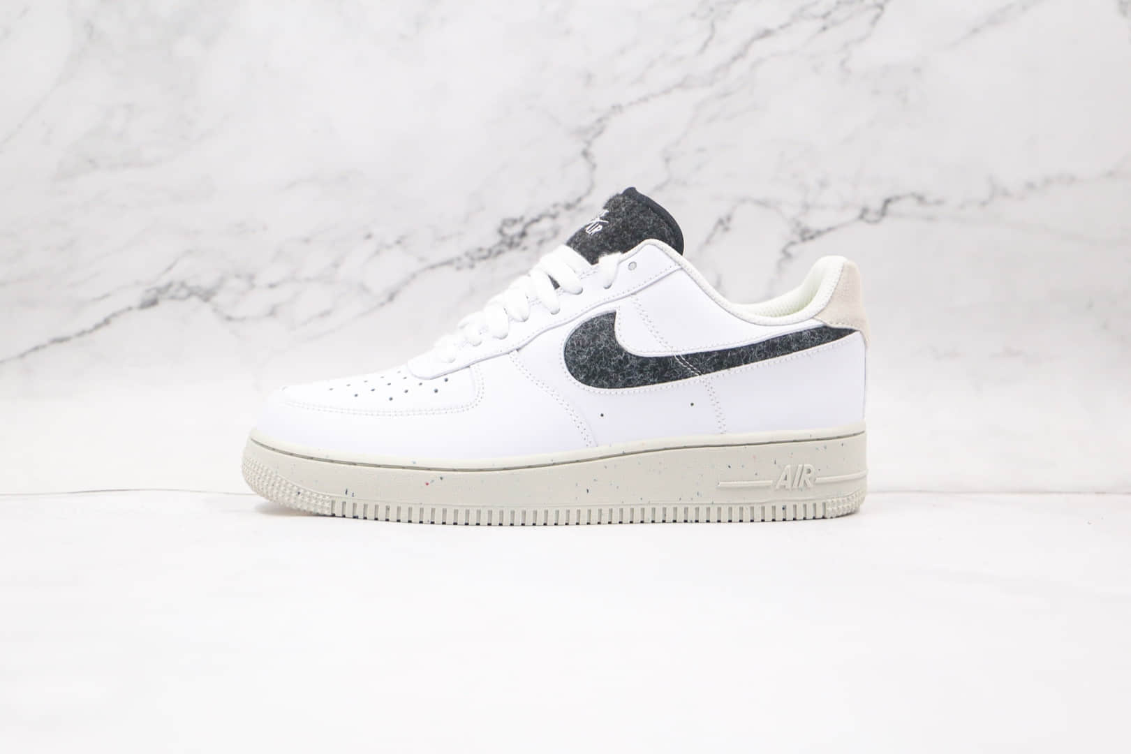 耐克Nike Air Force 1 Low纯原版本低帮空军一号白黑羊毛阴阳骨白板鞋内置全掌Sole气垫 货号：DA6682-100