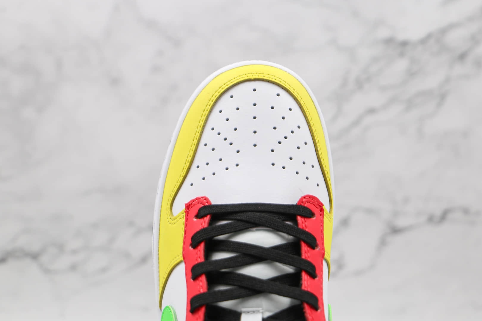 耐克Nike SB Dunk Low纯原版本低帮SB DUNK糖果色白黄绿蓝粉色彩色拼接板鞋原楦头纸板打造 货号：DD1503-106