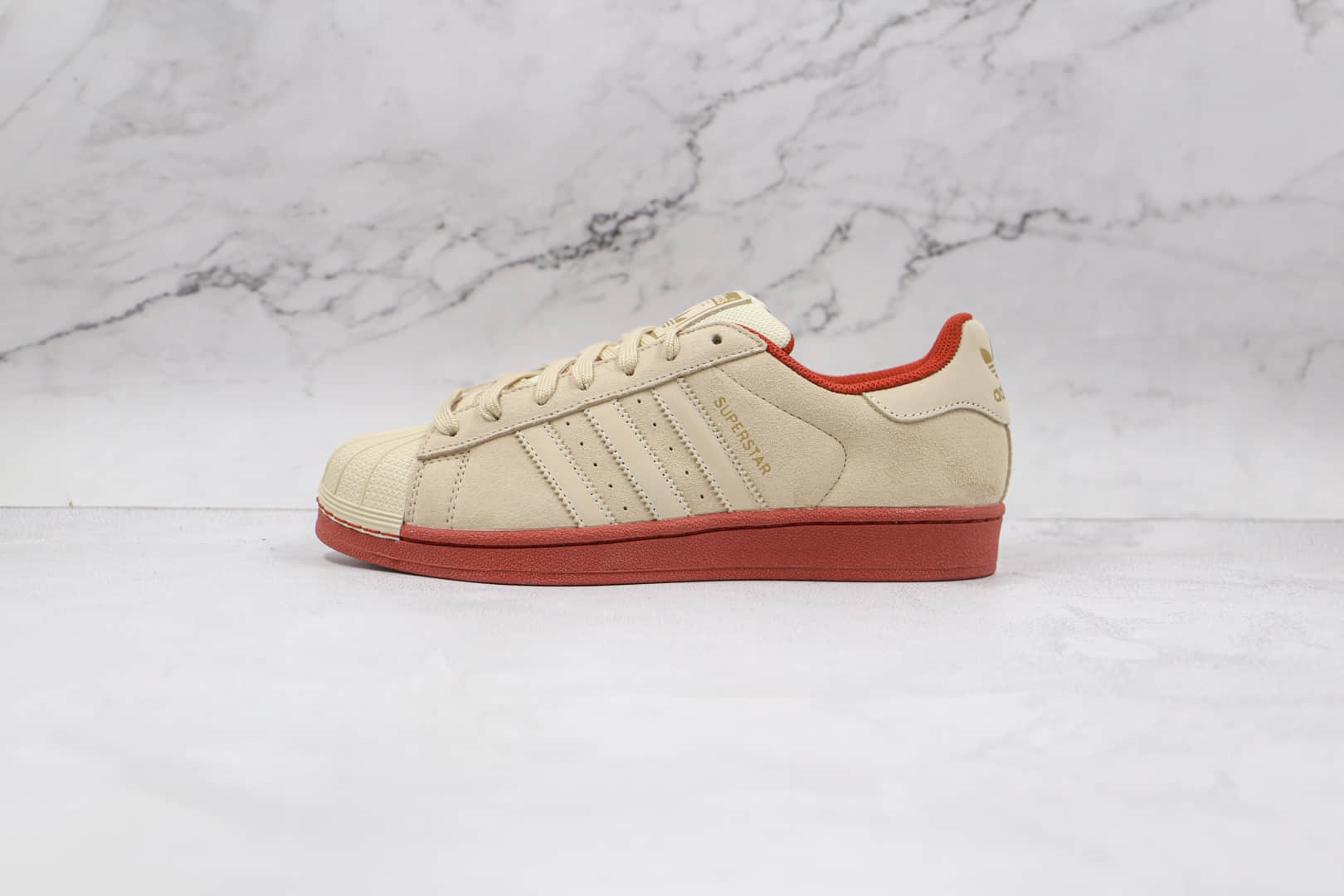 阿迪达斯Adidas Originals Superstars White Red Laceless纯原版本三叶草米白棕色贝壳头板鞋原盒原标 货号：EG4962