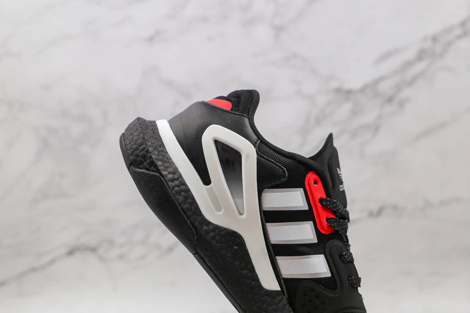 阿迪达斯Adidas Day Jogger 2020 Boost纯原版本夜行者二代黑白红色陈奕迅同款爆米花跑鞋原鞋开模一比一打造 货号：GZ2717
