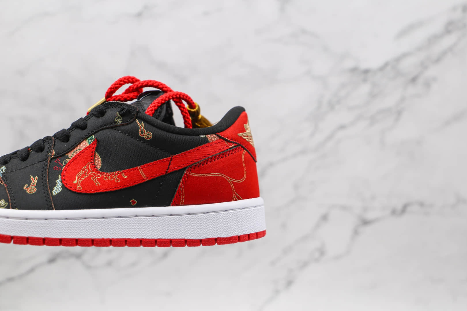 乔丹Air Jordan 1 Low CNY纯原版本低帮AJ1牛年限定黑红色板鞋原盒原标 货号：DD2233-001