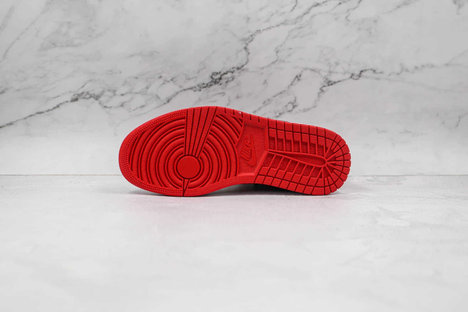 乔丹Air Jordan 1 Low CNY纯原版本低帮AJ1牛年限定黑红色板鞋原盒原标 货号：DD2233-001