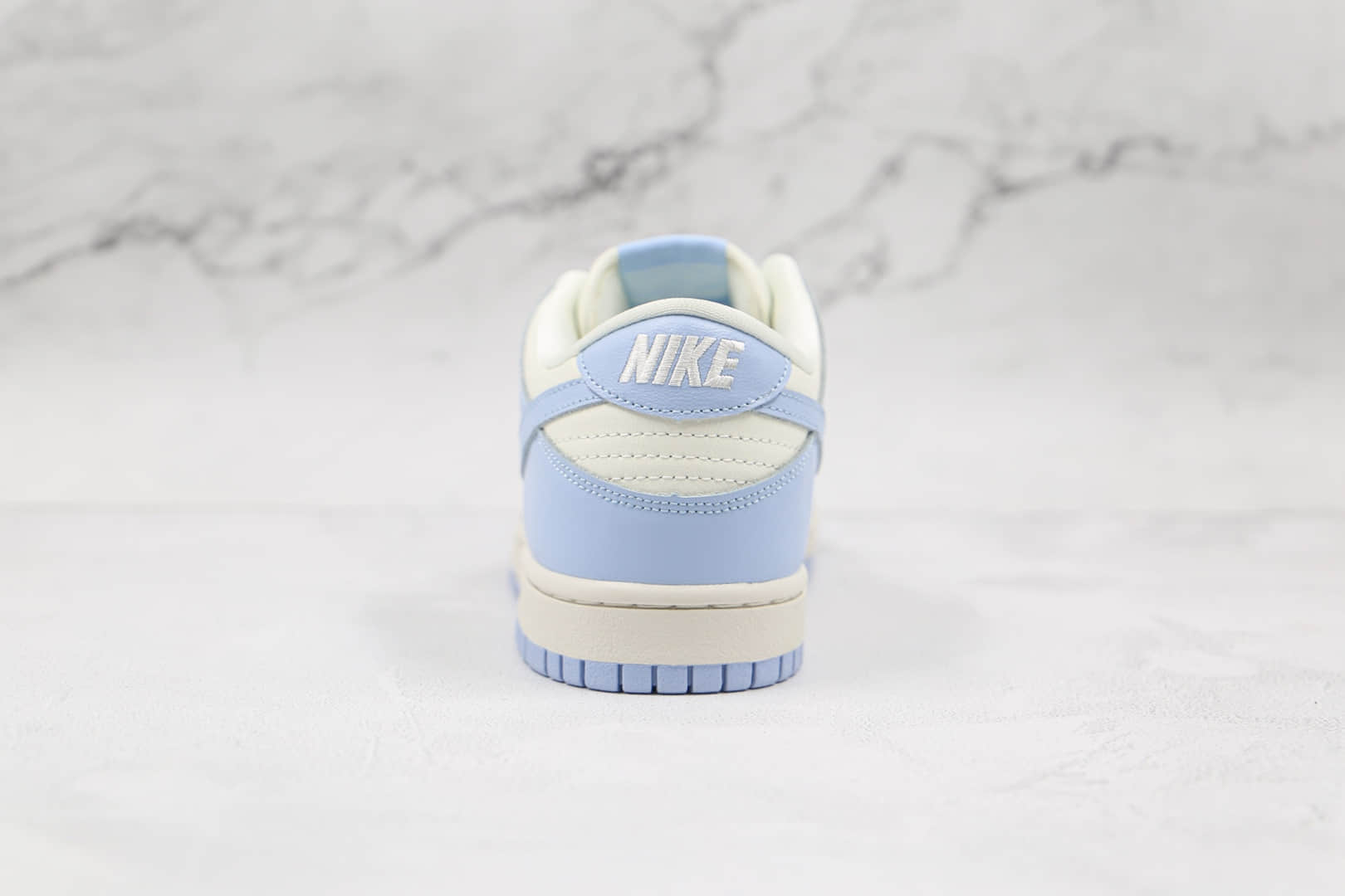 耐克Nike SB ZOOM DUNK Low PRO纯原版本低帮SB DUNK淡蓝色板鞋内置气垫 货号：854866-018