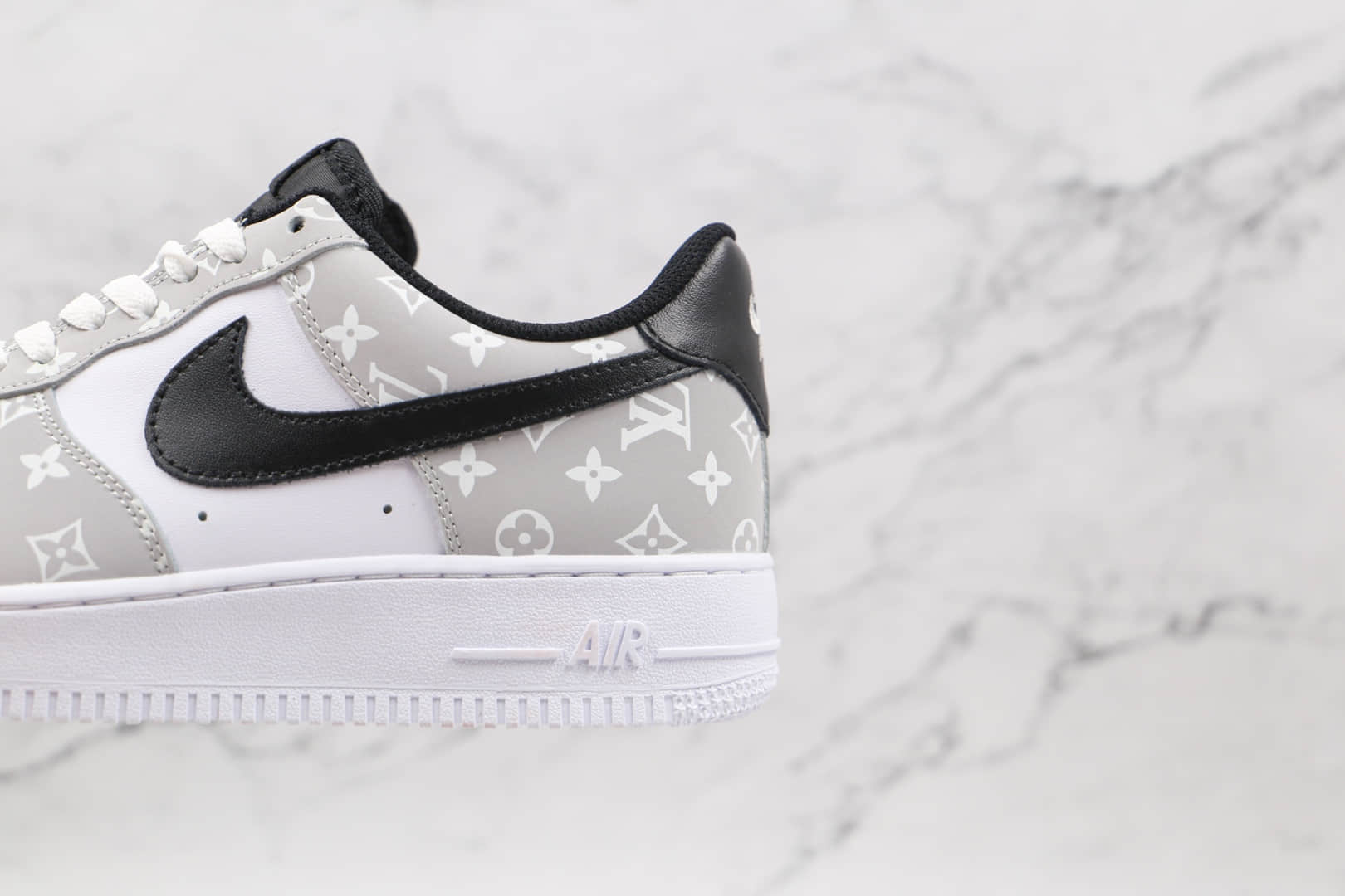 耐克Nike Air Force 1 Low '07纯原版本低帮空军一号灰白色LV联名款板鞋原楦头纸板打造 货号：BQ8988-108