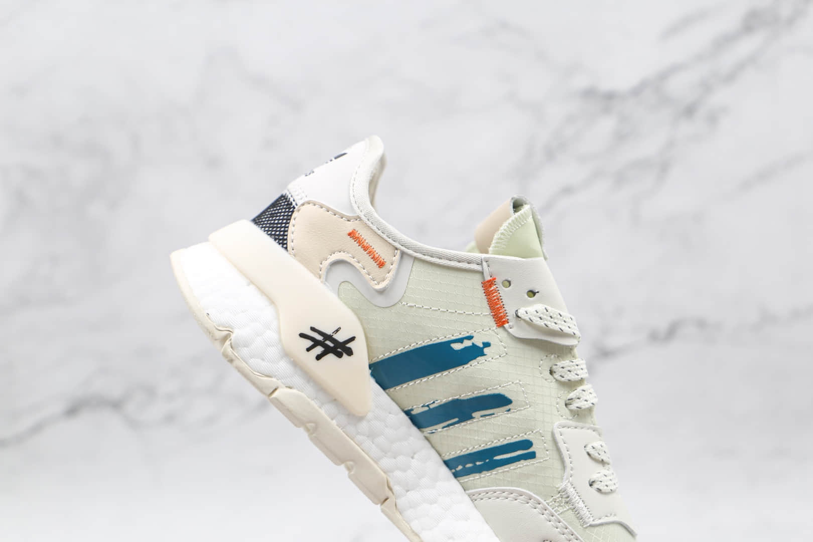 阿迪达斯Adidas Nite Jogger 2019 Boost纯原版本夜行者一代米白色涂鸦3M反光爆米花跑鞋原鞋开模一比一打造 货号：CZ3045