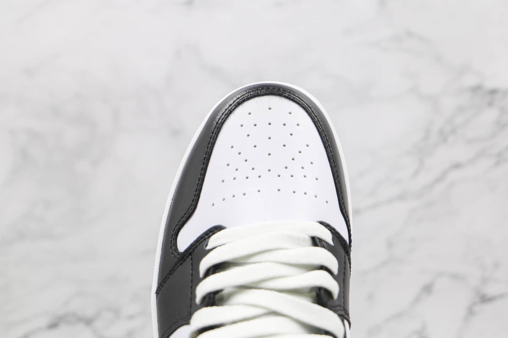 乔丹Air Jordan 1 Mid SE GS纯原版本中帮AJ1皇家蓝原楦头纸板打造 货号：BQ6472-102