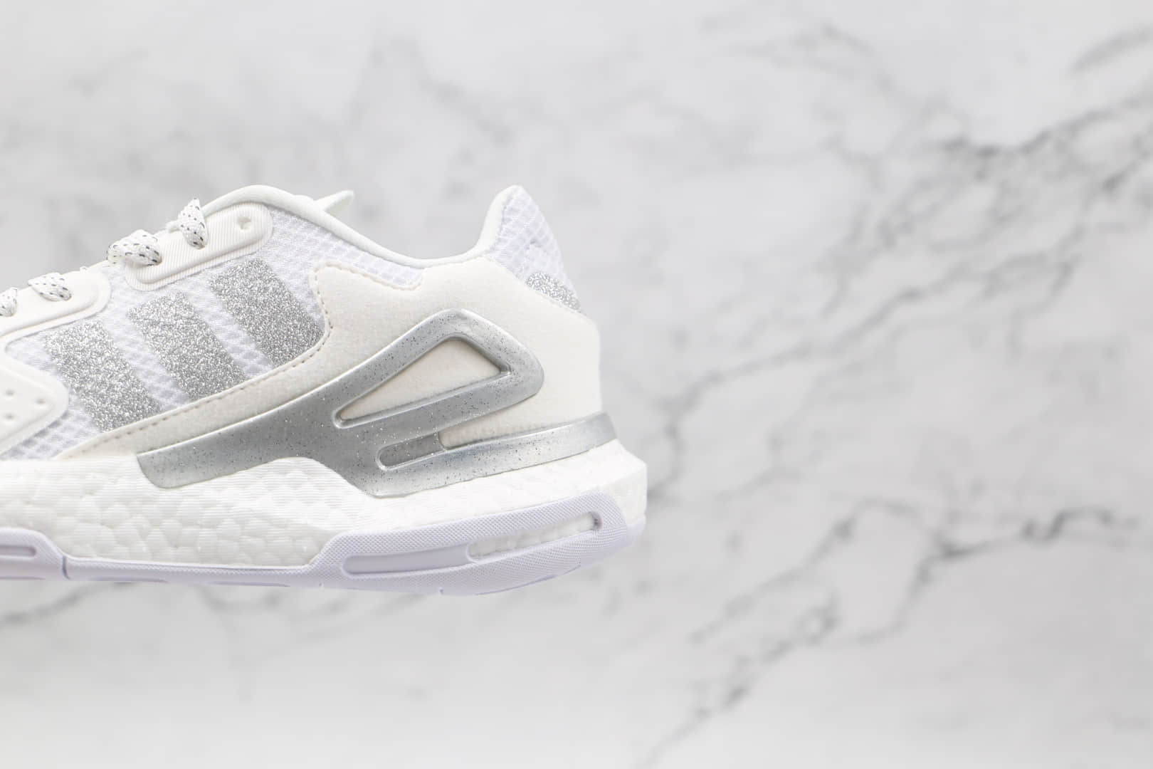 阿迪达斯Adidas Day Jogger 2021 Boost纯原版本夜行者二代白色满天星爆米花跑鞋原档案数据开发 货号：FW4046