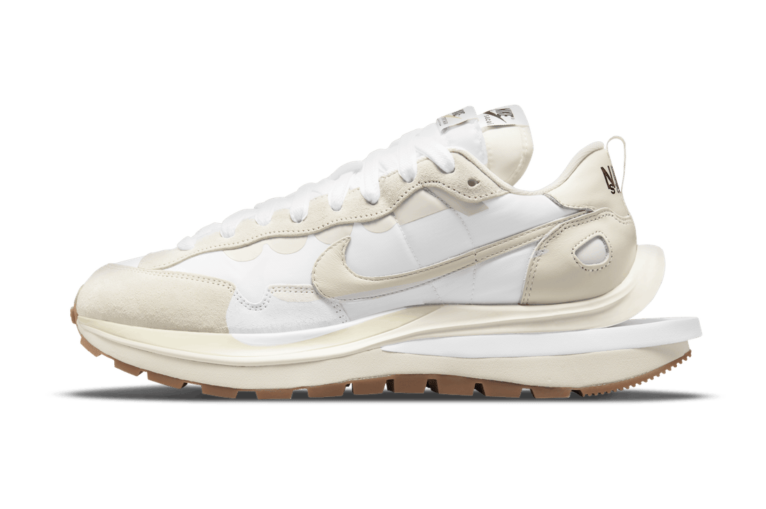 全新 sacai x Nike VaporWaffle“Sail”官图曝光！简约百搭！ 货号：DD1875-100