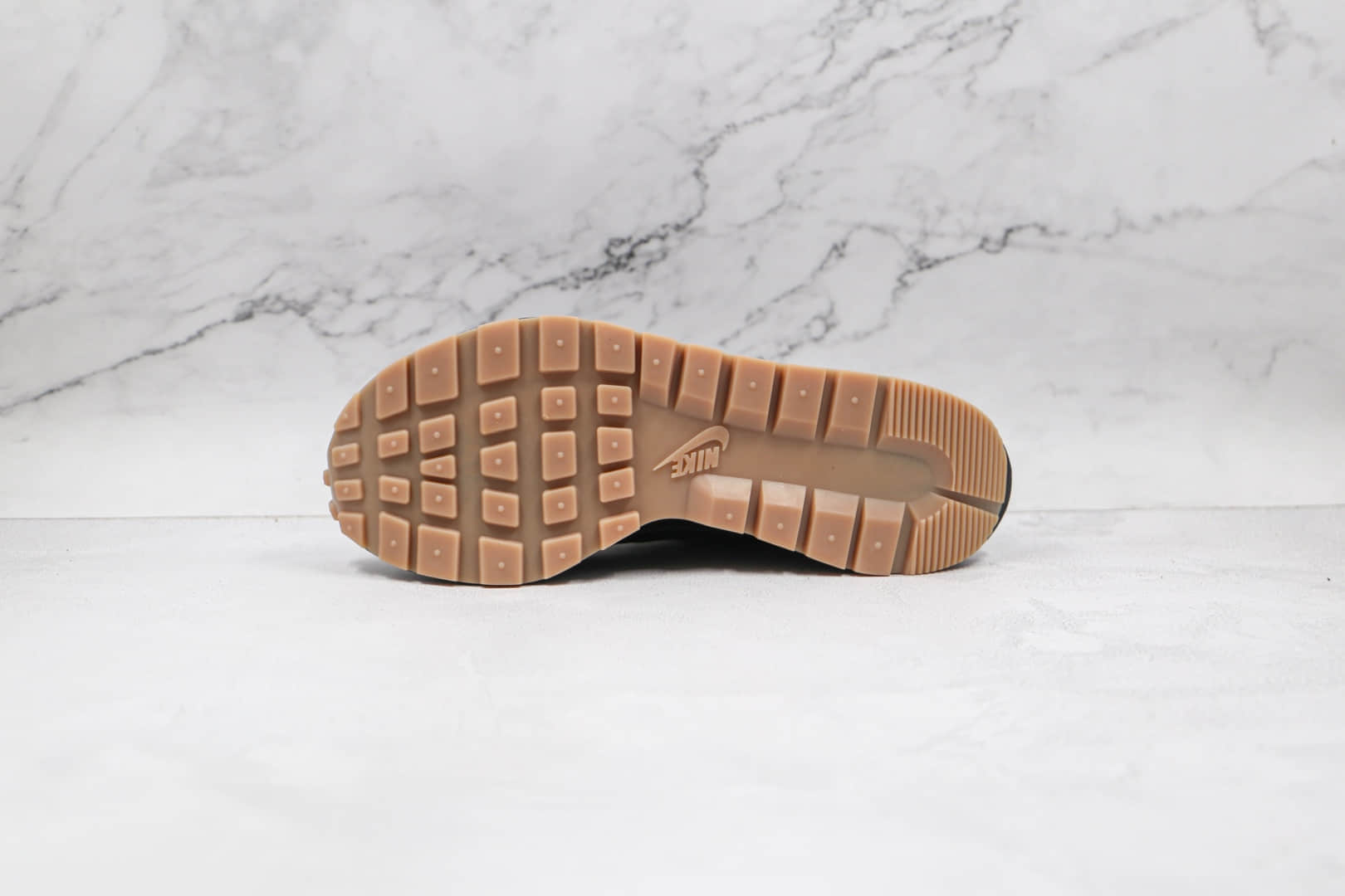 耐克Nike VaporWaffle x Sacai联名款纯原版本华夫三代黑色双钩老爹鞋原楦头纸板打造 货号：DD1875-001