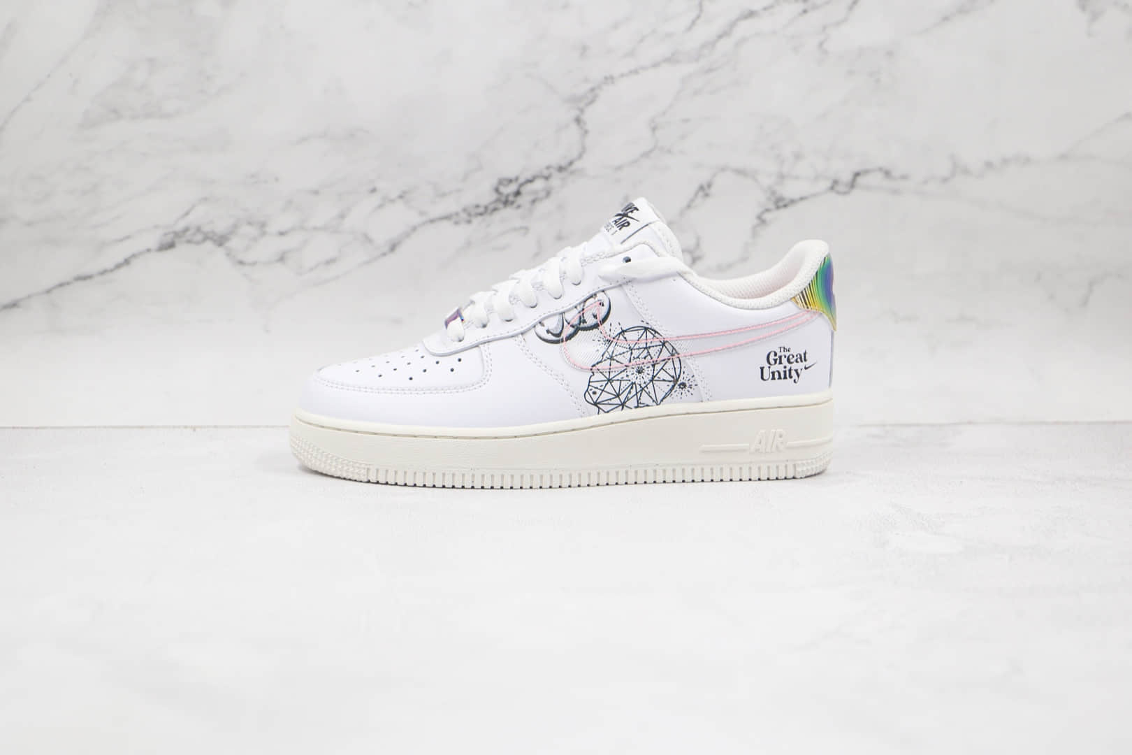 耐克Nike Air Force 1纯原版本空军一号板鞋低帮AF1大团结白黑涂鸦原楦头原纸板打造 货号：DM5447-111