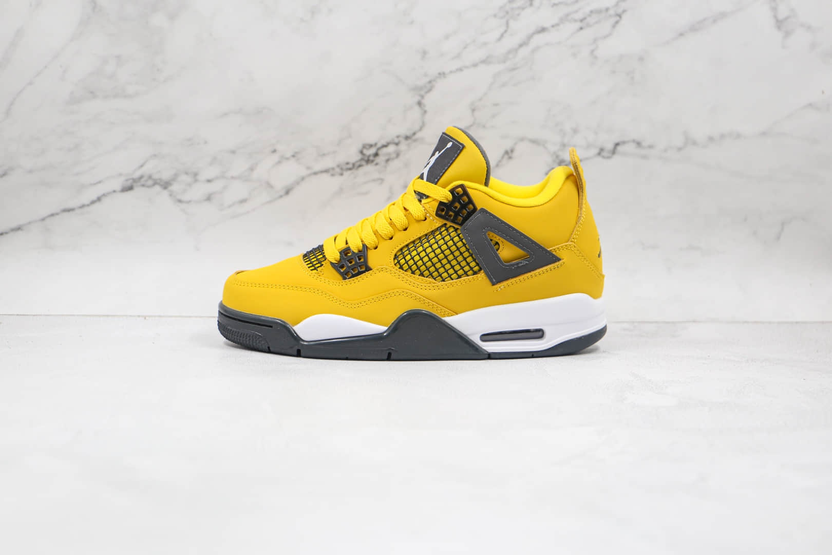 乔丹Air Jordan 4 “Lightning”纯原版本AJ4大黄蜂黑黄电母进口皮料原厂底模 货号：314254-702