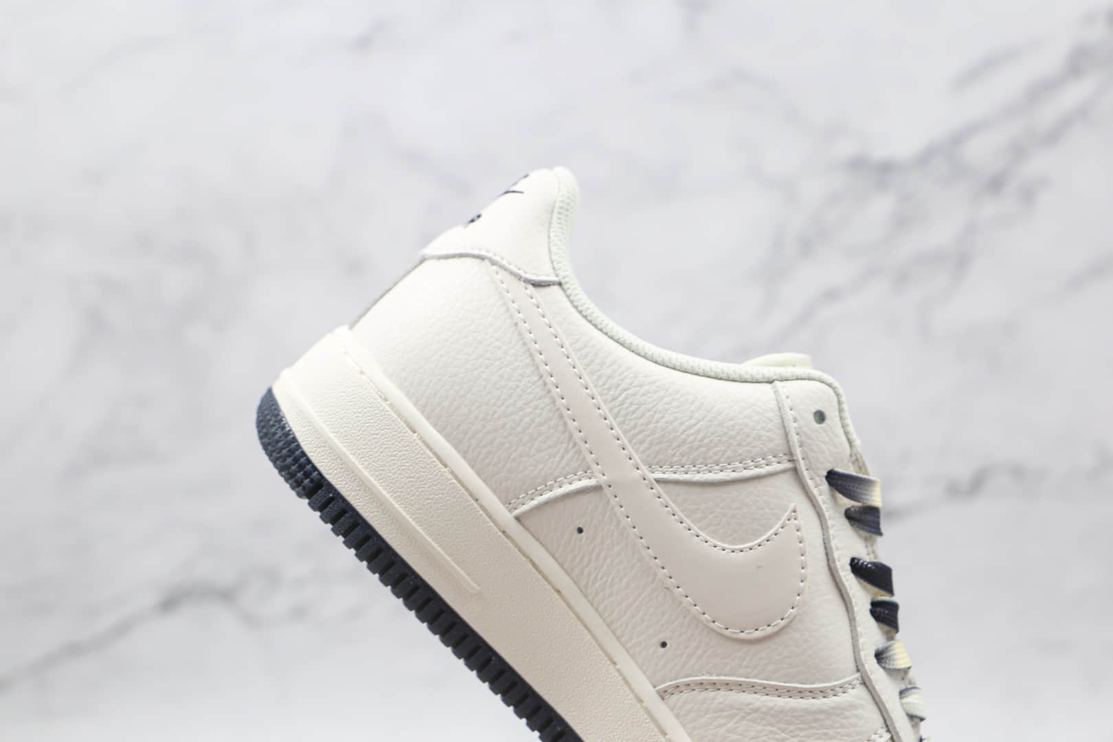 耐克Nike Air Force 1 Low '07纯原版本空军一号低帮AF1布鲁克林篮网城市限定内置solo气垫 货号：CT1989-107