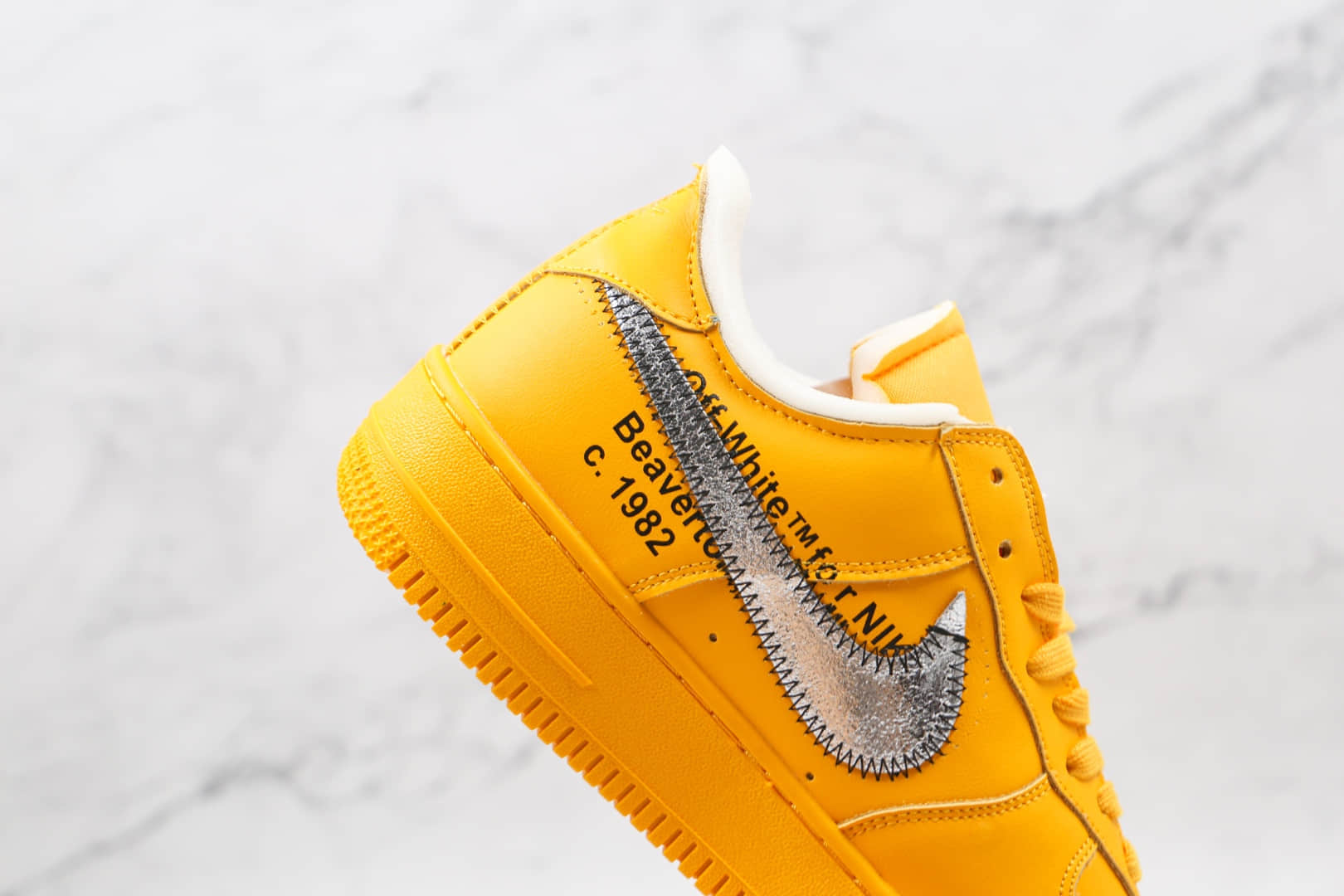 耐克Off White x Nike Air Force 1 Low “University Gold”公司级版本OW联名AF1低帮空军一号詹姆斯同款大学金原鞋开模 货号：DD1876-700