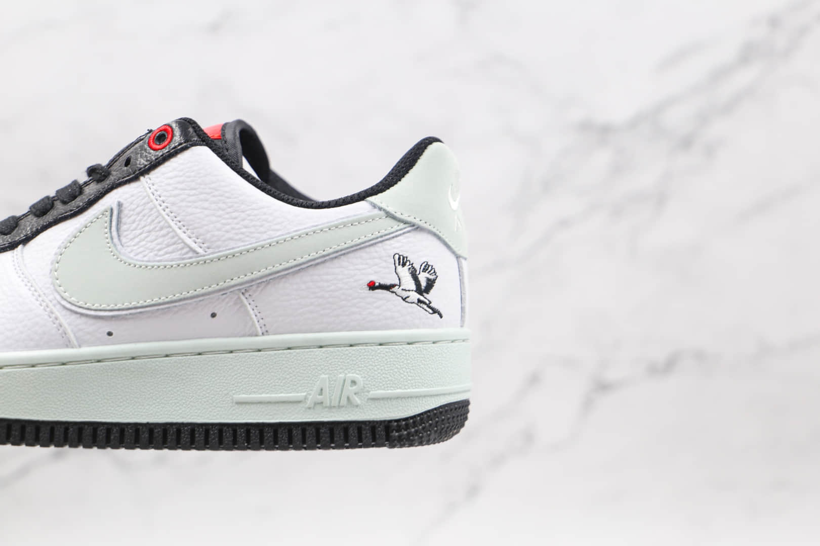 耐克Nike Air Force 1 Low Milky Stork纯原版本低帮空军一号银鹳白绿色板鞋原档案数据开发 货号：DA8482-100