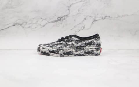 万斯Vans Authentic x Opening Ceremony联名款公司级版本低帮黑豹满印硫化板鞋原楦头纸板打造 货号：VN0A348A43M