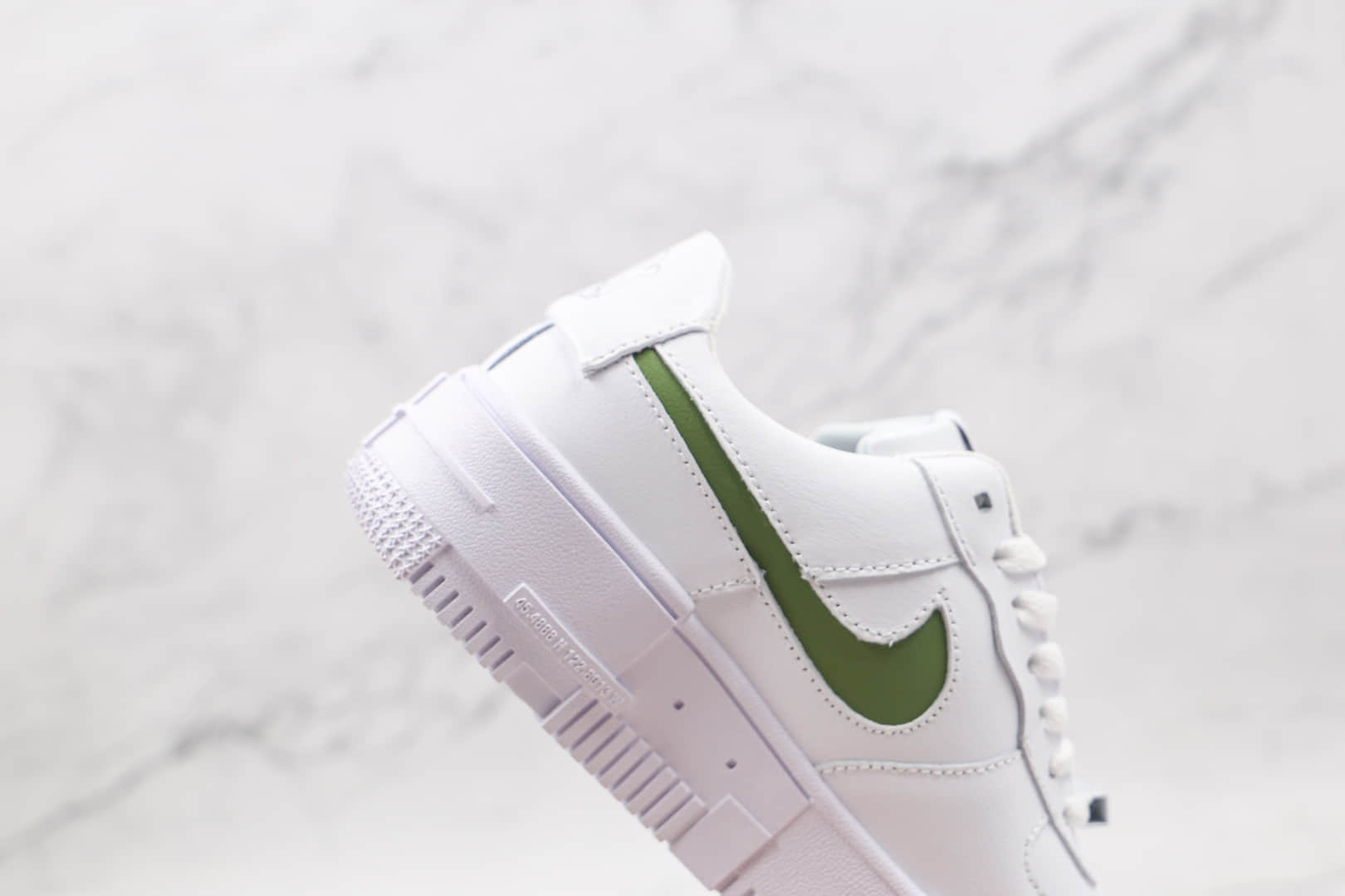 耐克Nike Air Force 1 Pixel纯原版本空军一号低帮解构板鞋白绿色内置全掌Solo气垫 货号：CK6649-005