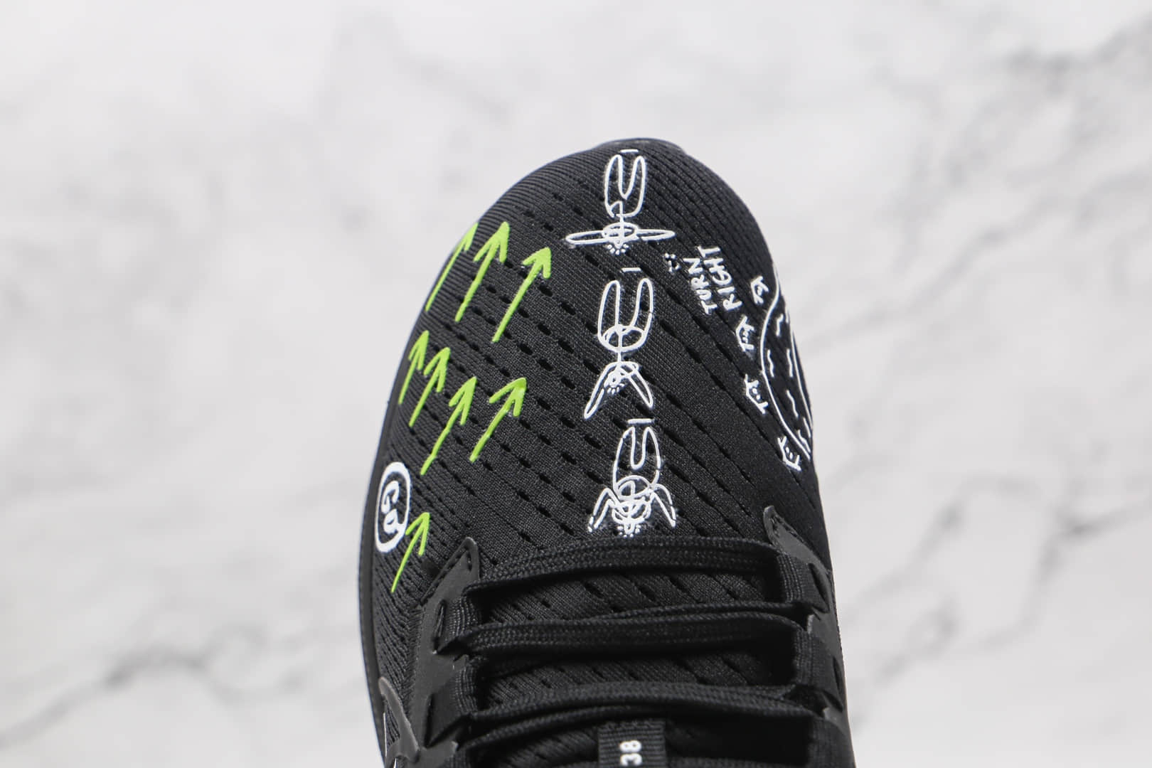 耐克Nike Air Zoom Pegasus 38纯原版本登月38代黑色涂鸦慢跑鞋原档案数据开发 货号：DM3274-001