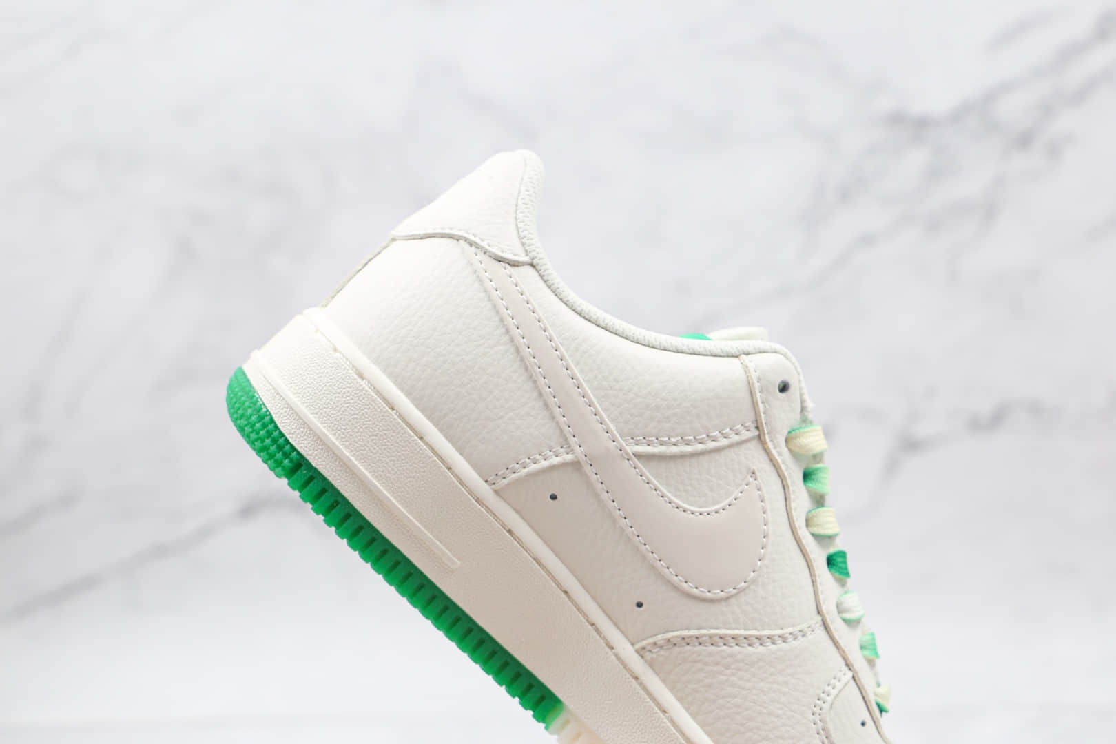 耐克Nike Air Force 1 Low '07纯原版本低帮空军一号波士顿米白绿城市限定板鞋内置气垫 货号：BO6638-160