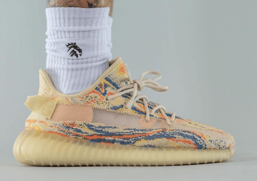 酷似Yeezy 380“暴龙兽”！全新Yeezy 350 V2 “MX Oat”十月登场！