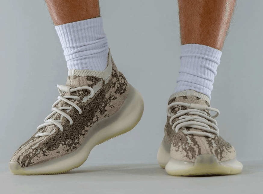 全新Yeezy 380“Stone Salt”曝光！上脚还有点帅！ 货号：GZ0473