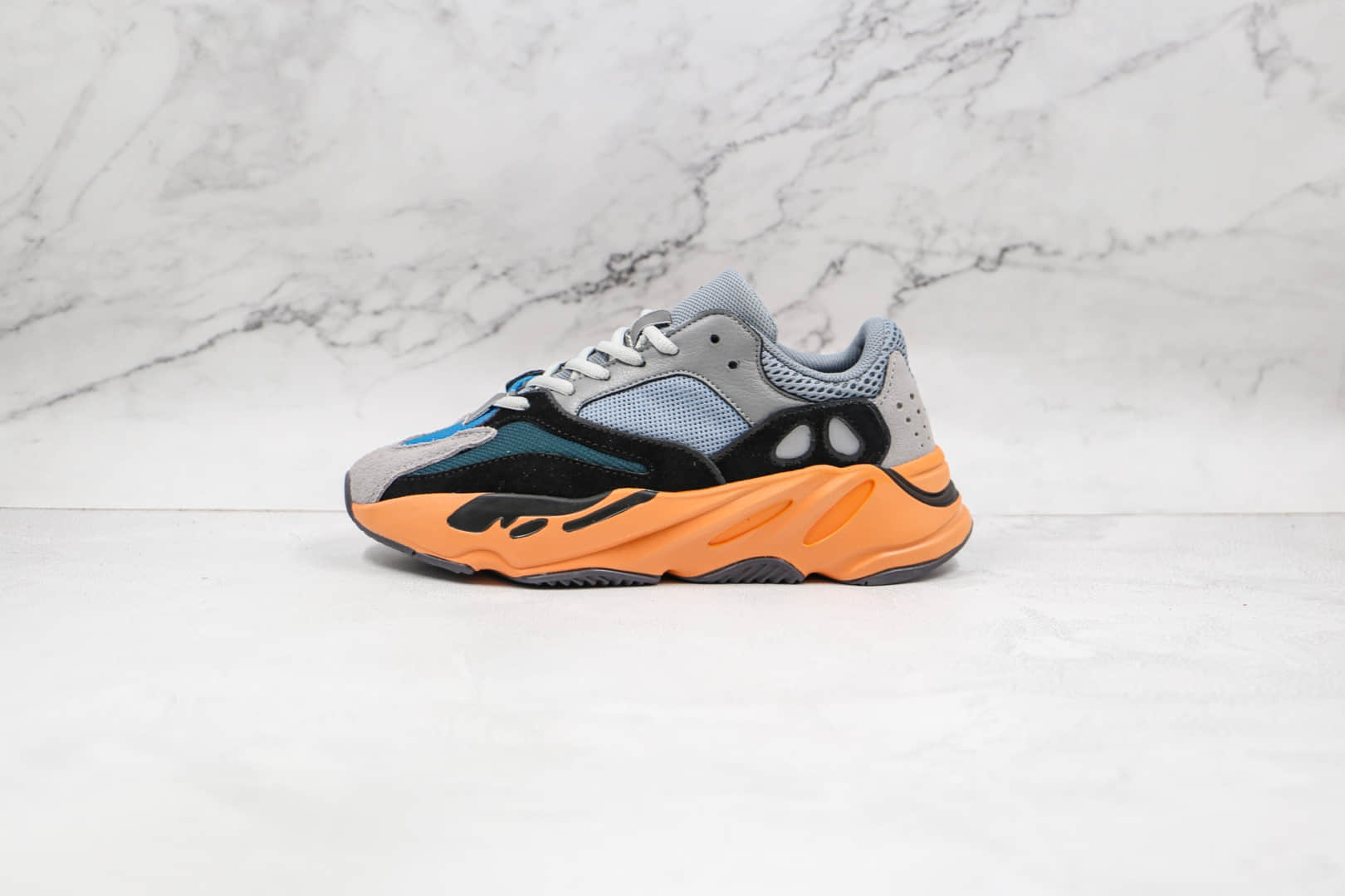 阿迪达斯Adidas Yeezy Boost 700纯原版本椰子700黑橙色爆米花老爹鞋原楦头纸板打造 货号：GW0296