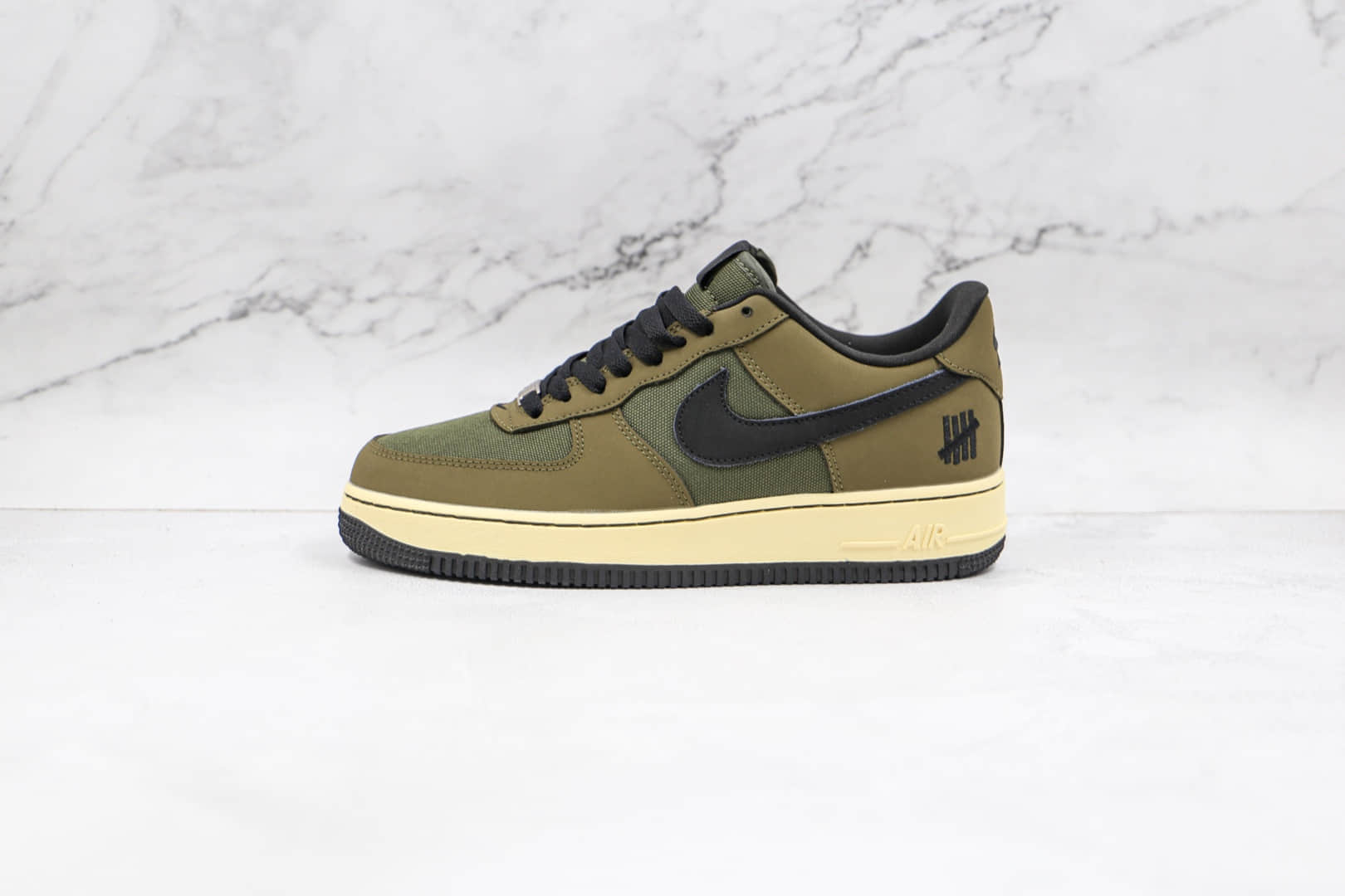 耐克Nike Air Force 1' 07纯原版本低帮空军一号军绿色五道杆联名板鞋原楦头纸板打造 货号：DH3064-300