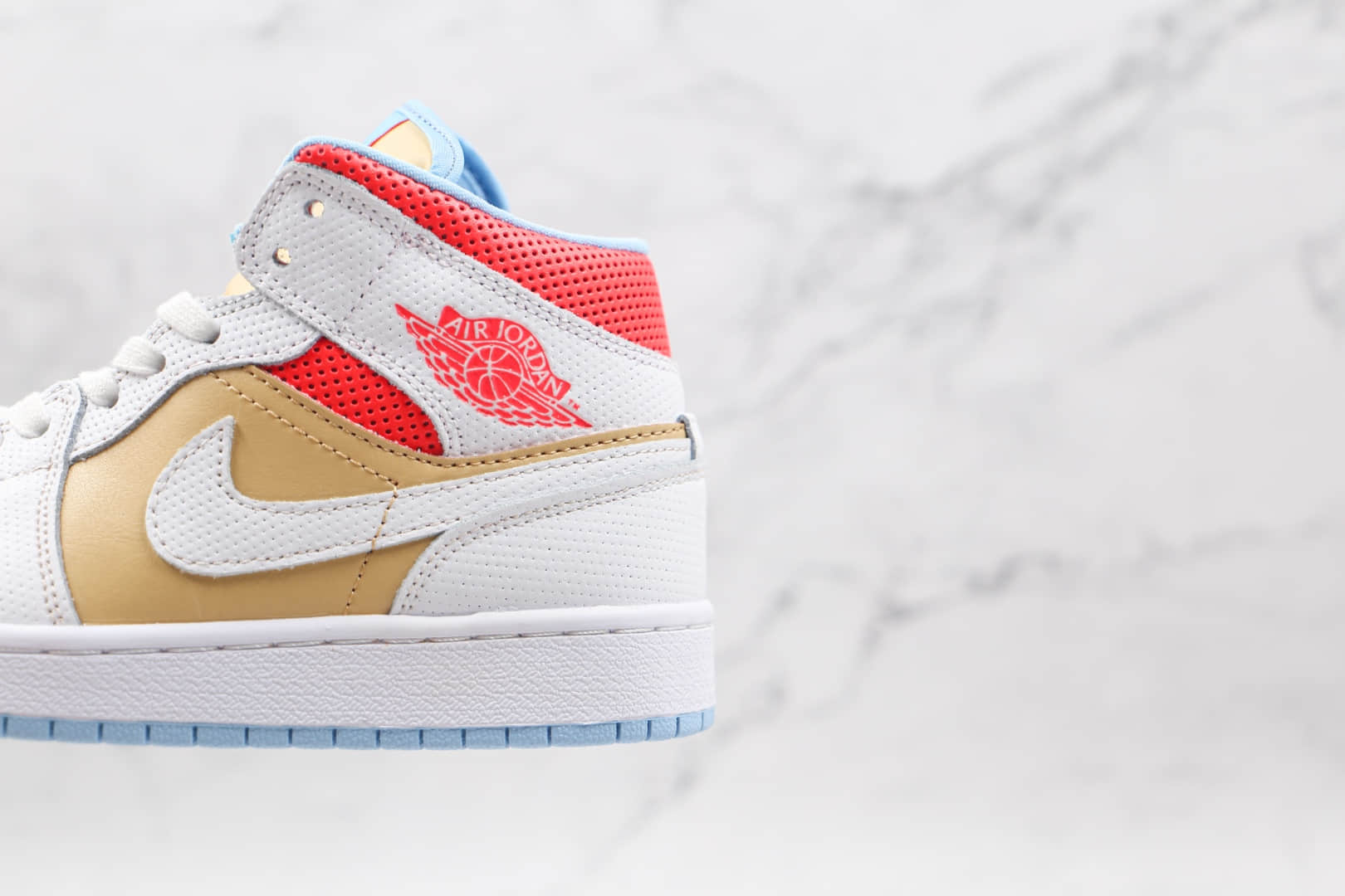 乔丹Air Jordan 1 Mid SE Sesame纯原版本中帮AJ1芝麻白黄红色板鞋原楦头纸板打造 货号：CZ0774-200