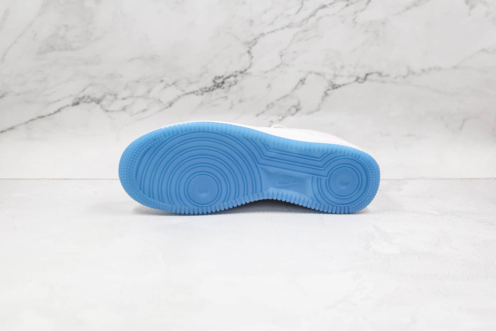 耐克Nike Air Force 1 Low UV纯原版本低帮空军一号纯白紫外线变色板鞋内置气垫 货号：DA8301-100