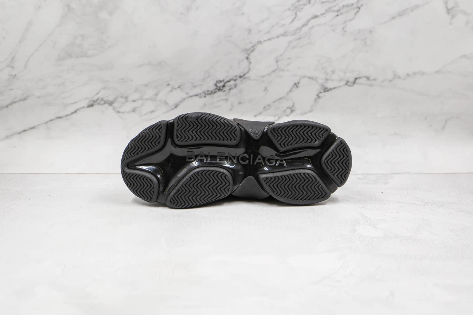 巴黎世家Balenciaga Triple S纯原版本气垫黑色一代老爹鞋原盒原标原原厂组合大底