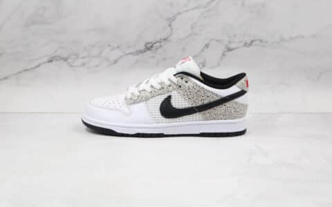 耐克NIKE SB DUNK LOW CL纯原版本低帮SB DUNK白灰色波点板鞋原鞋开模 货号：304714-107