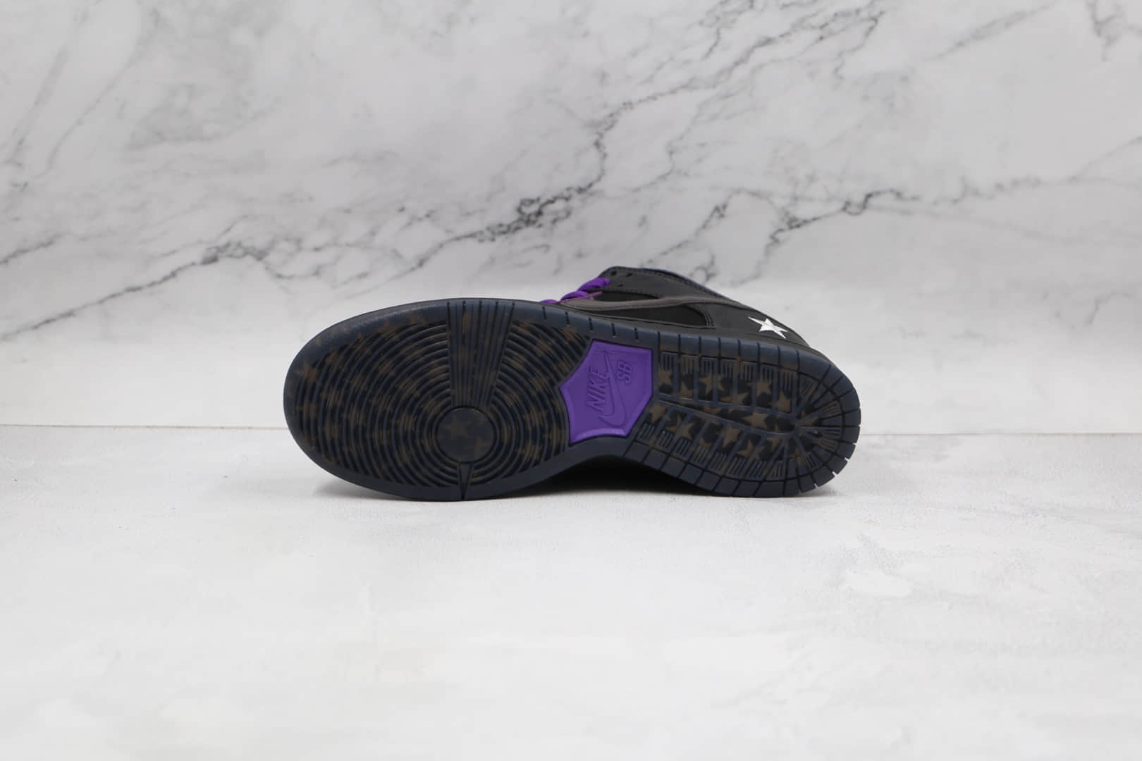 耐克Nike SB Dunk Low First Avenue x Familia联名款纯原版本低帮SB DUNK黑紫色星星板鞋原盒原标 货号：DJ1159-001