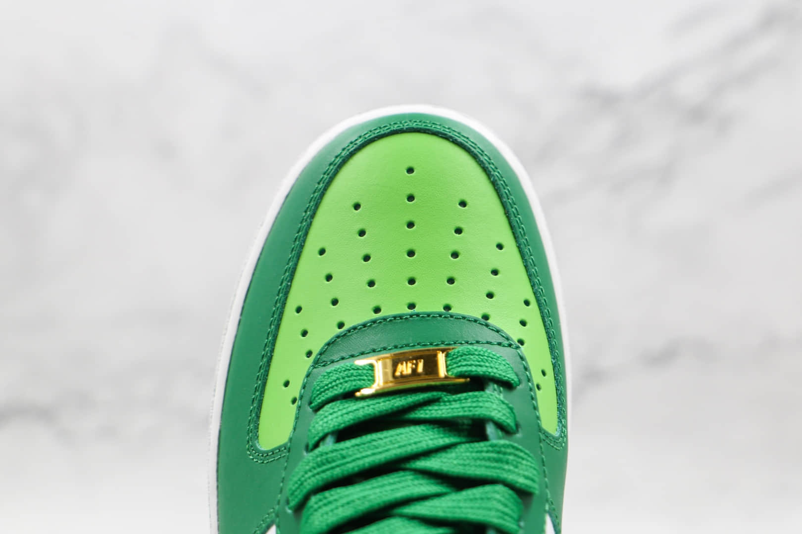 耐克Nike Air Force 1 St. Patrick's Day纯原版本低帮空军一号圣帕特里克节四叶草美洲限定白绿板鞋内置气垫 货号：DD8458-300