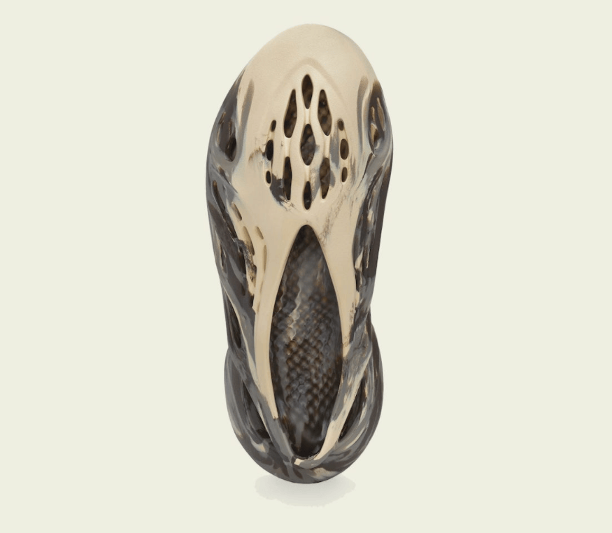 侃爷椰子洞洞鞋Yeezy Foam Runner “MX Cream Clay”官图释出！下月发售！ 货号：GX8774