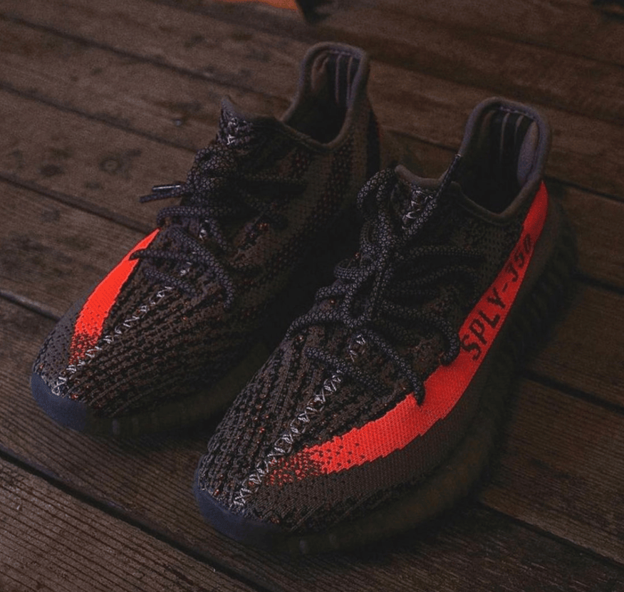 全新Yeezy 350 V2“灰橙满天星”最新实物图曝光！太骚气！