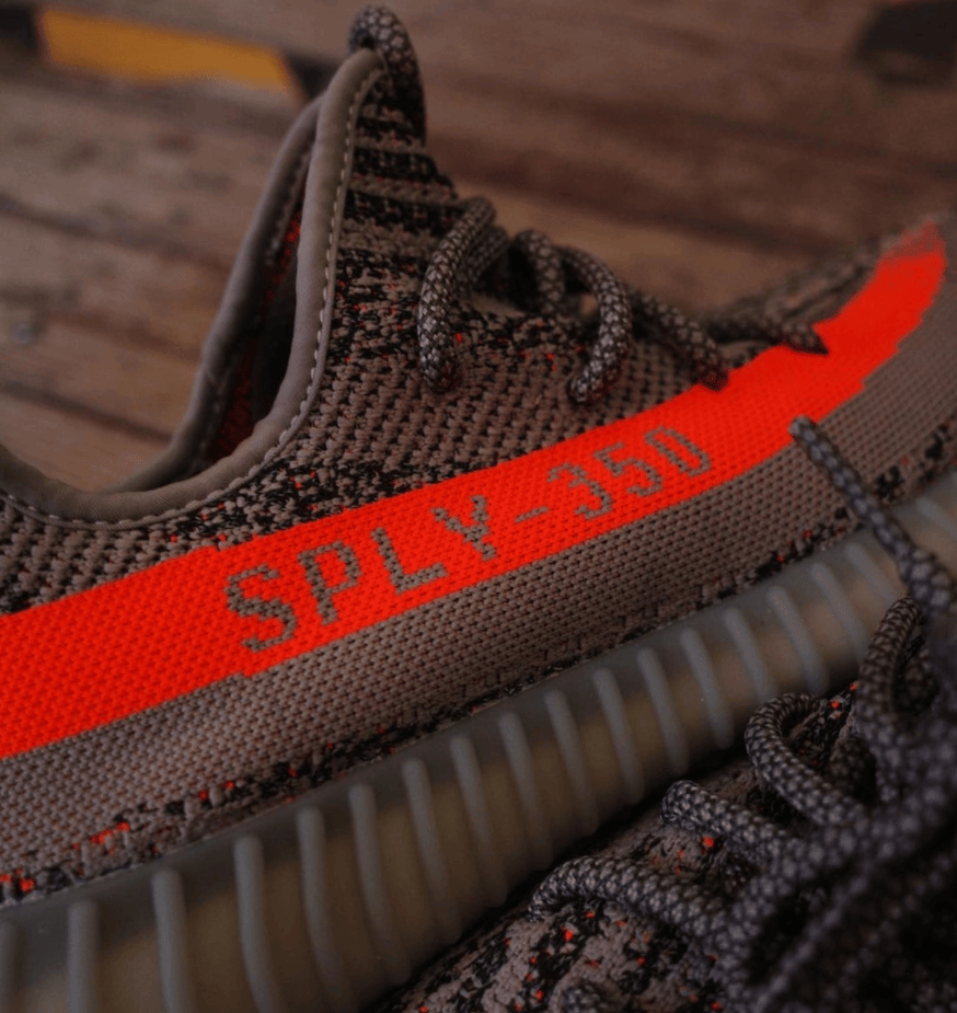 全新Yeezy 350 V2“灰橙满天星”最新实物图曝光！太骚气！