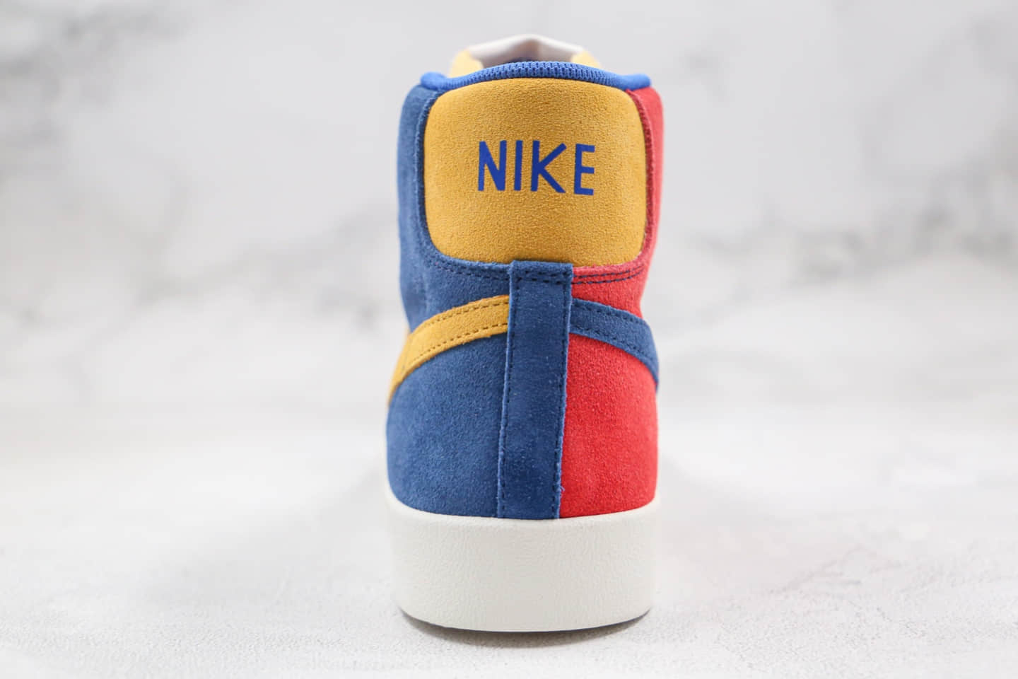 耐克Nike Blazer Mid '1977 Vintage WE纯原版本高帮开拓者马卡龙糖果鸳鸯配色板鞋原档案数据开发 货号：DC9179-476