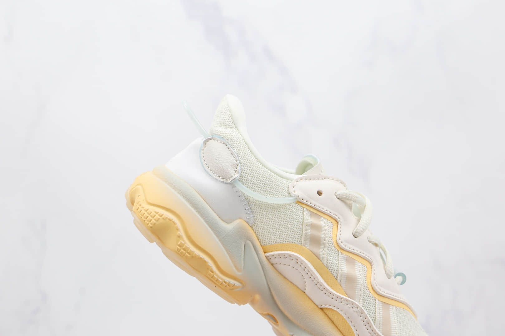 阿迪达斯Adidas OZWEEGO 2021纯原版本网面米白黄半透明水管老爹鞋原档案数据开发 货号：GX2727