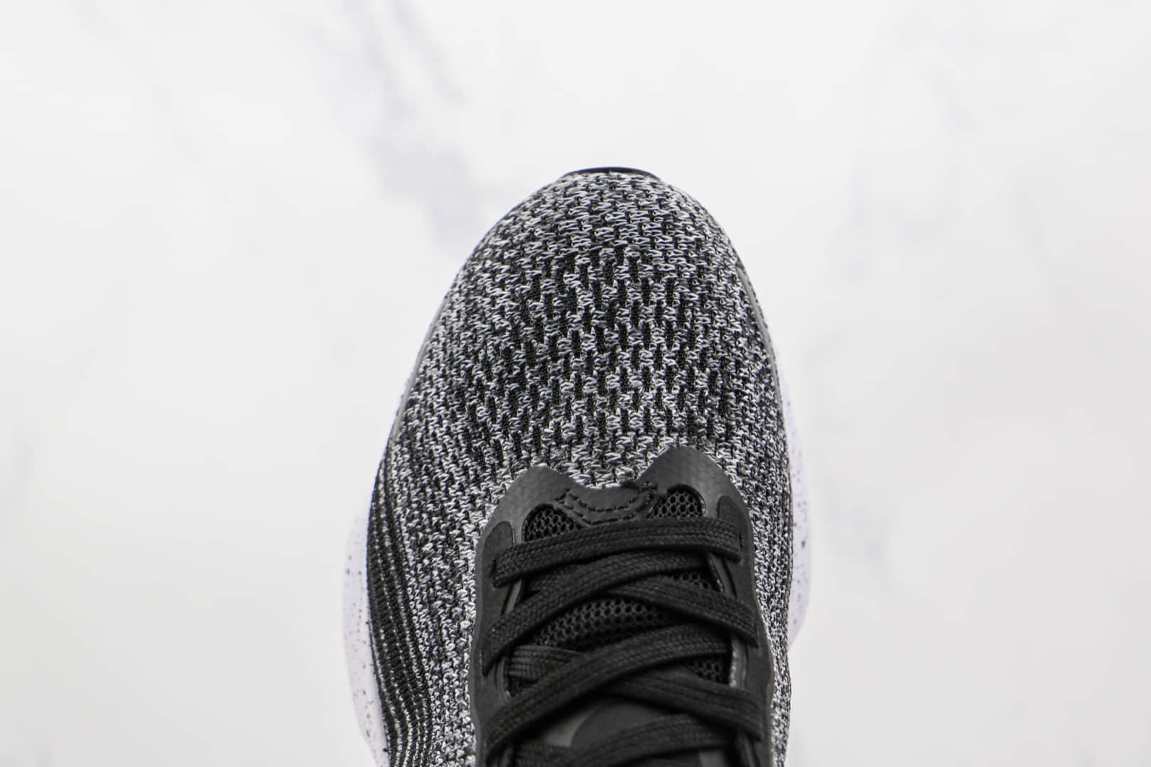 耐克Nike ZoomX Invincible Run FK纯原版本透气编织黑白色慢跑鞋原盒原标 货号：CT2229-103