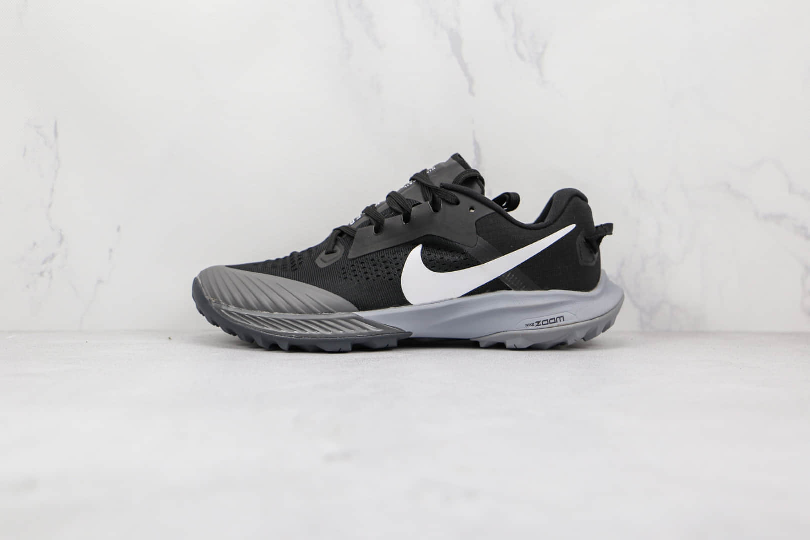 耐克Nike Air Zoom Terra Kiger 6纯原版本征服荒野系列飞马6代黑白色慢跑鞋原盒原标 货号：CJ0219-001