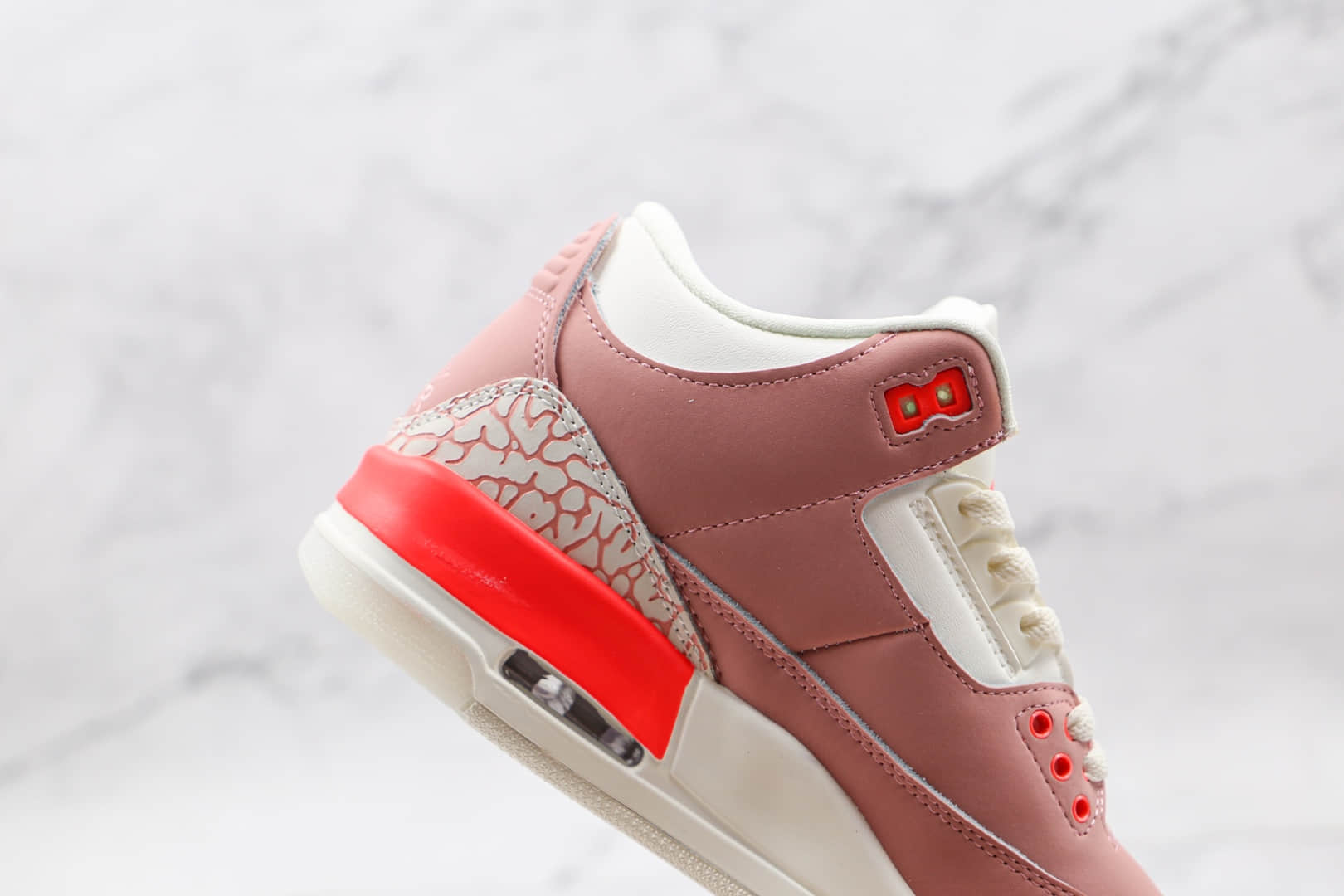 乔丹Air Jordan 3 Rust Pink公司级版本绣粉色AJ3篮球鞋原盒原标原楦头纸板打造 货号：CK9246-600